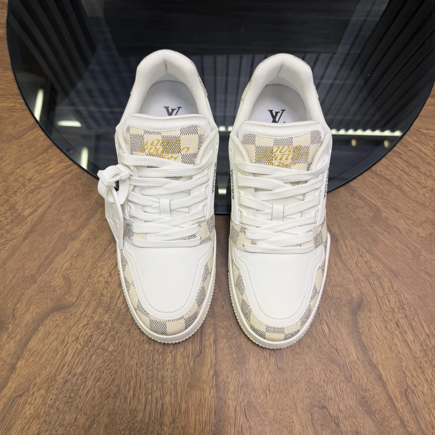 Louis Vuitton Sneakers Premium 1127