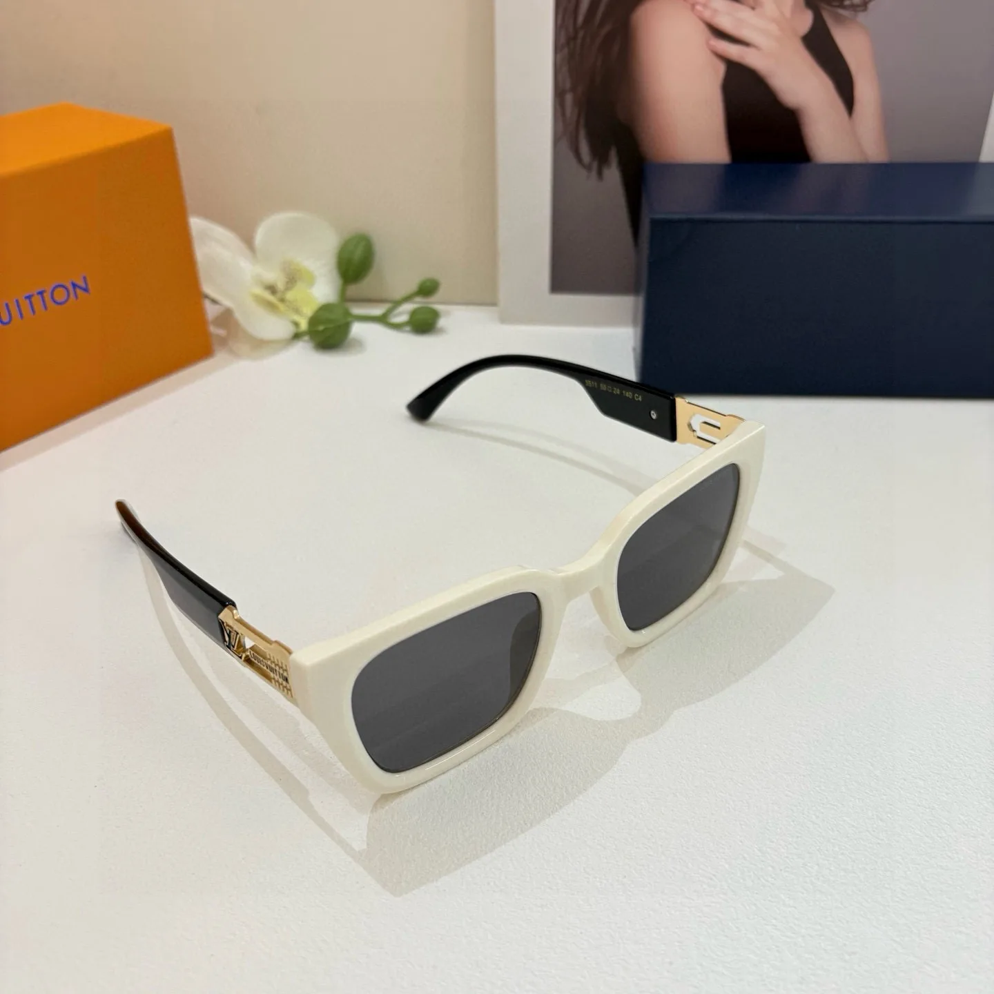 Louis Vuitton Sunglasses Bold 1195