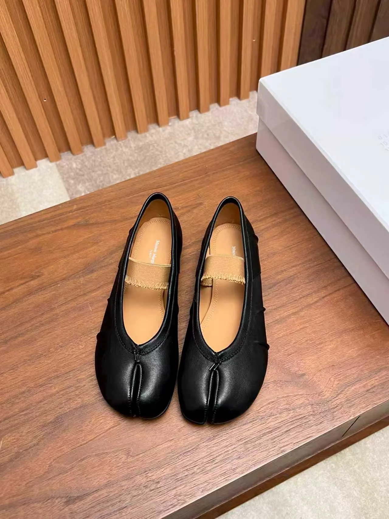 UrbanStyle Margiela Leather Shoes 7095