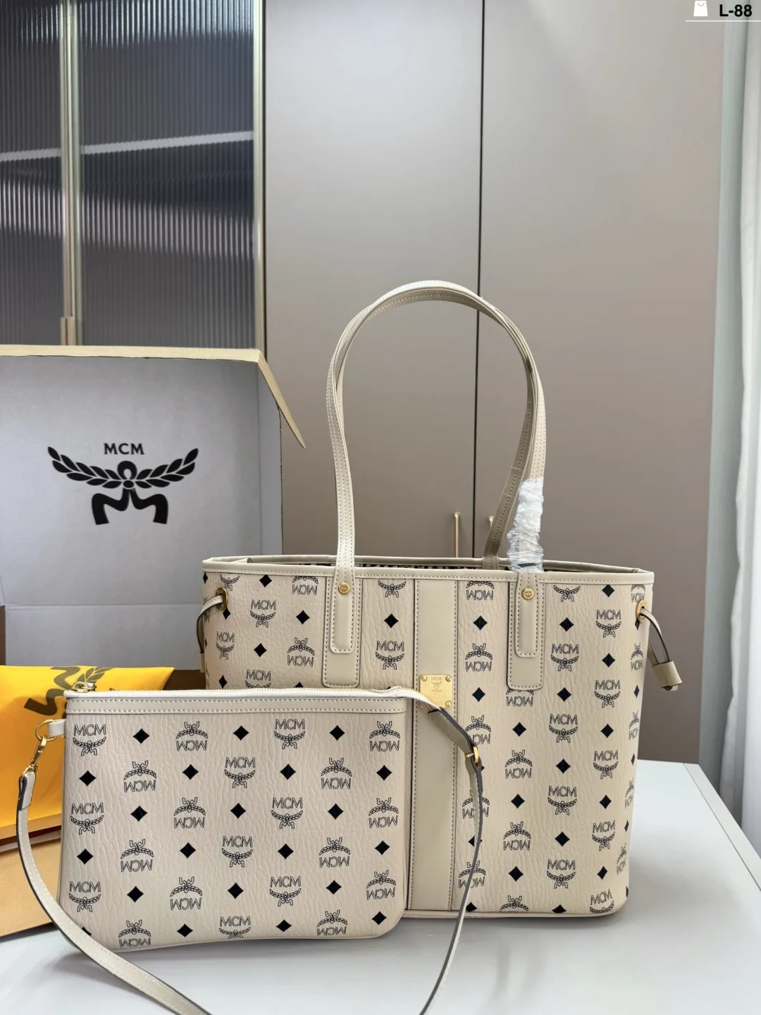 Mcm Shopping Bags Durable 7311