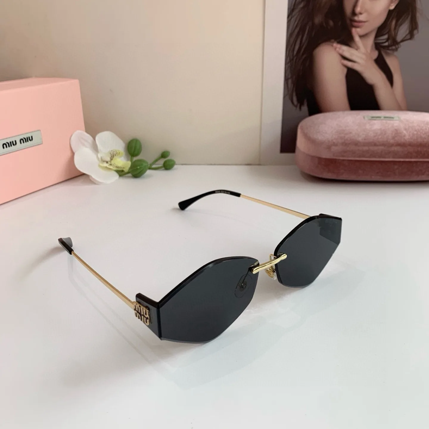 Miu Miu Glasses Seasonal 6297
