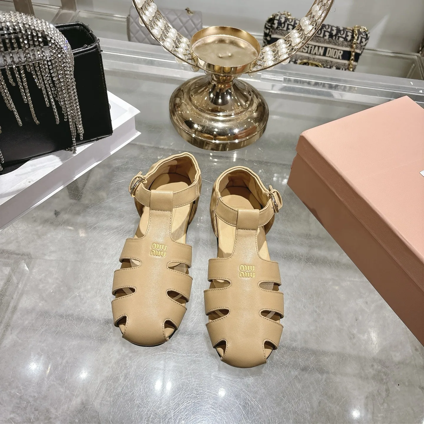 Miu Miu Sandals ModernLook 6324