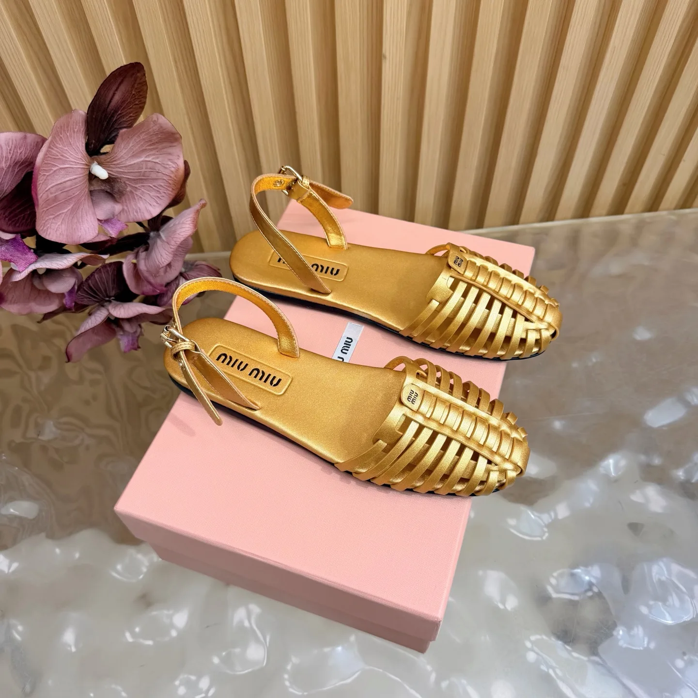 Attractive Miu Miu Sandals 6322