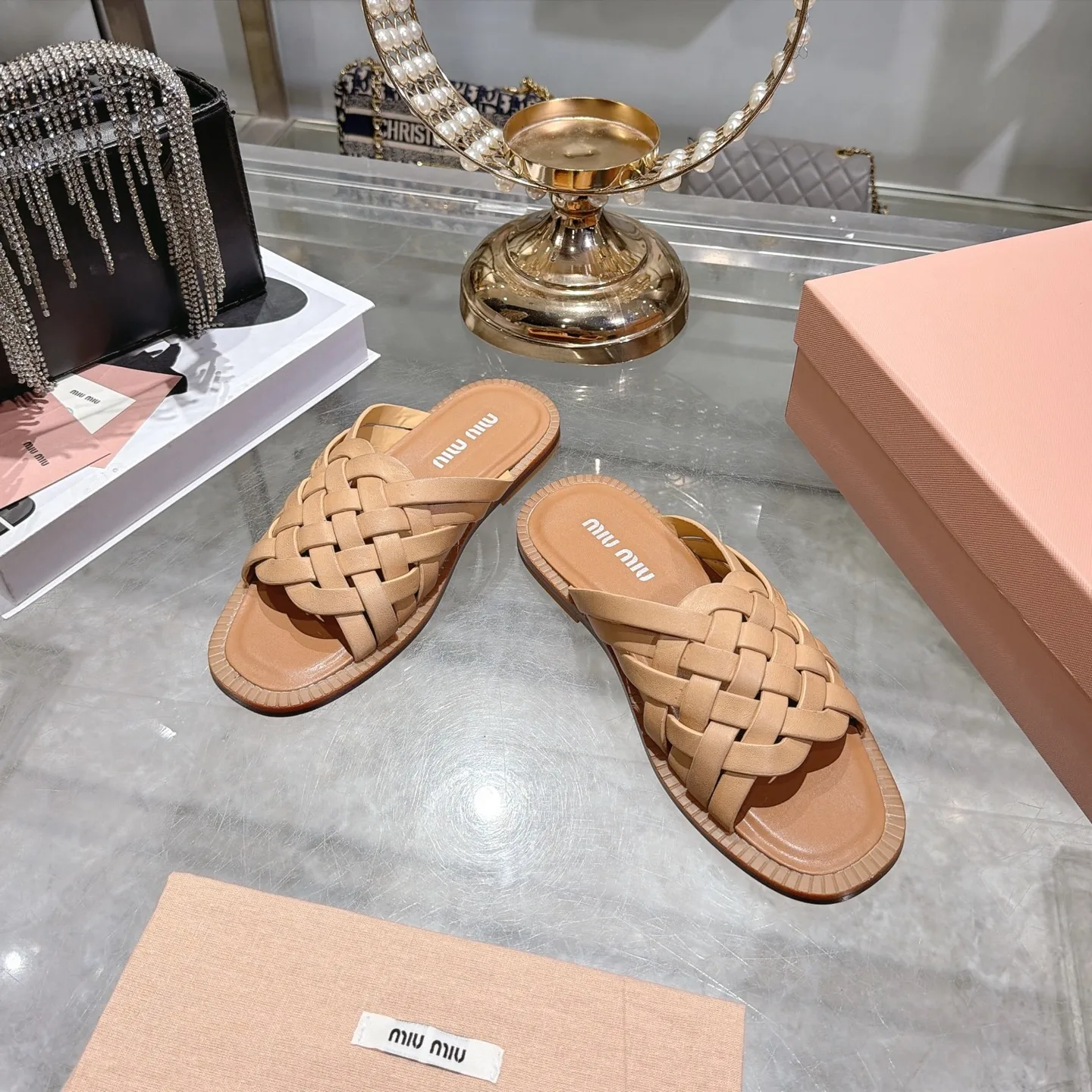 Miu Miu Sandals Contemporary 6330