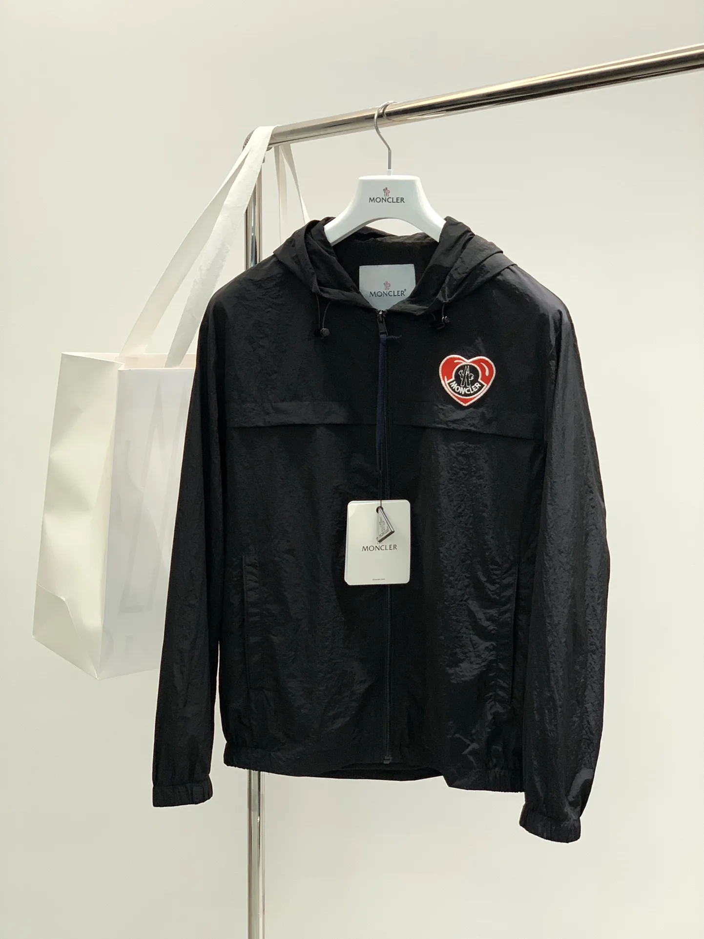 Moncler Coat Vibrant 5551