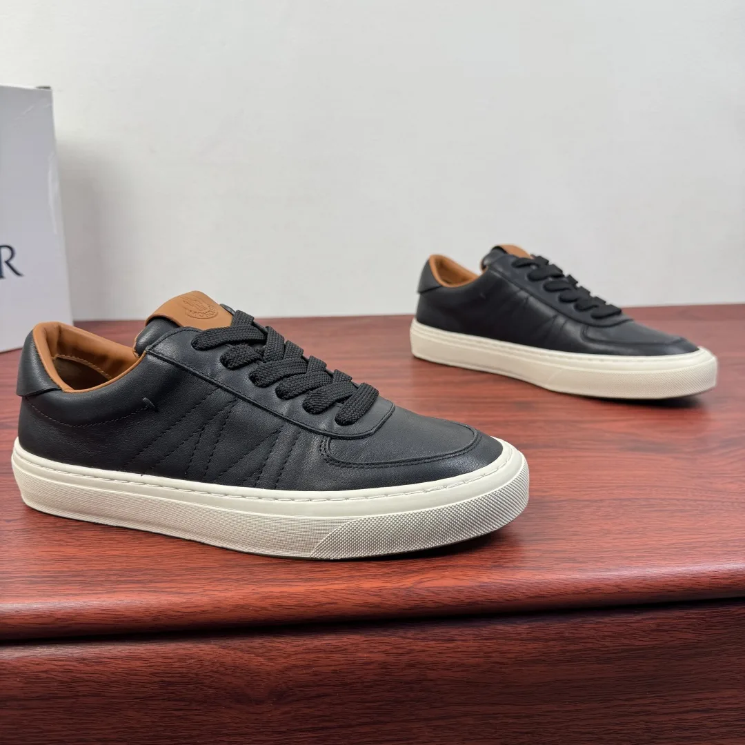 Moncler Jeans WaterResistant 5570