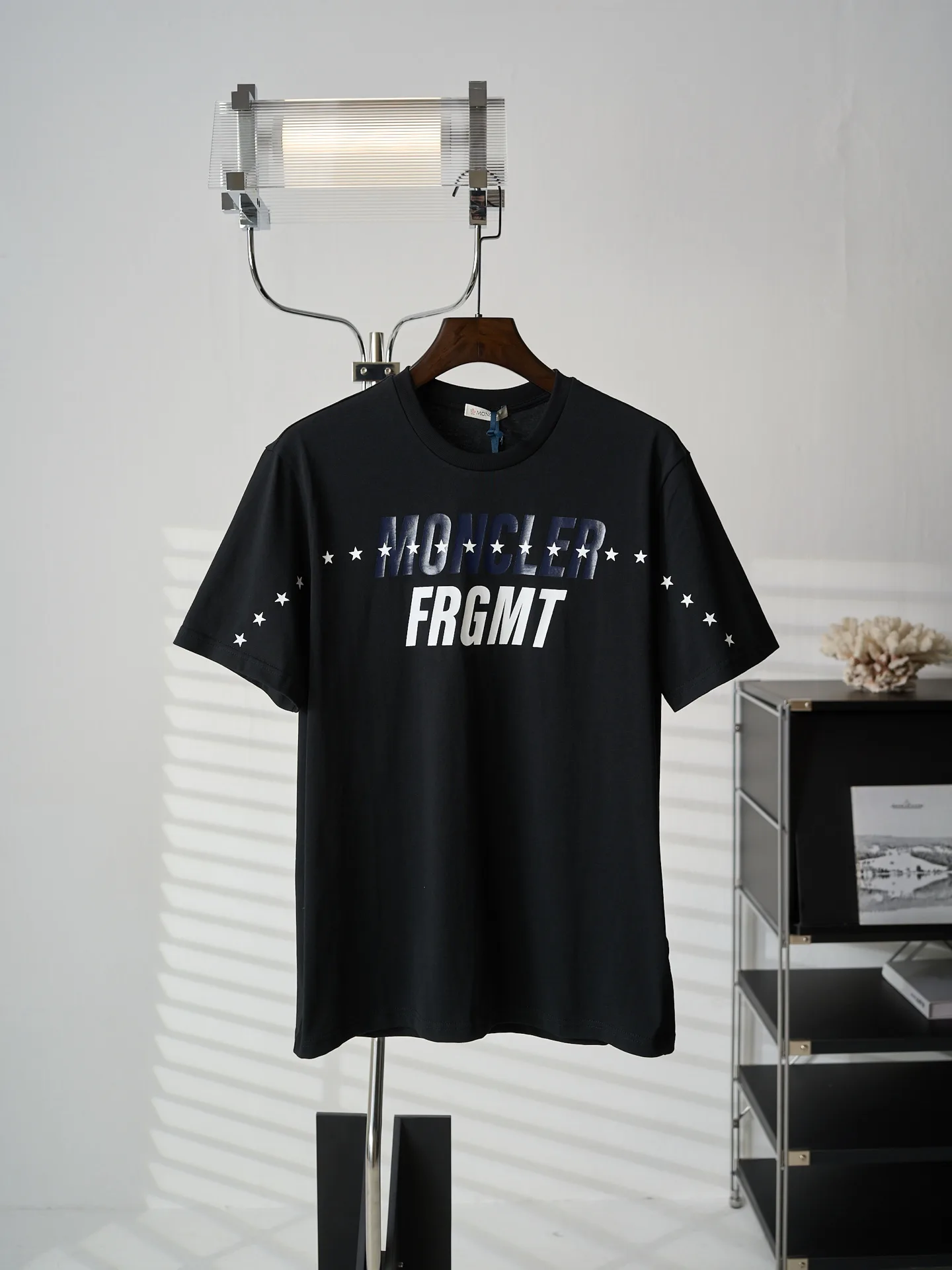 Moncler Short Sleeves Fashionable 5608