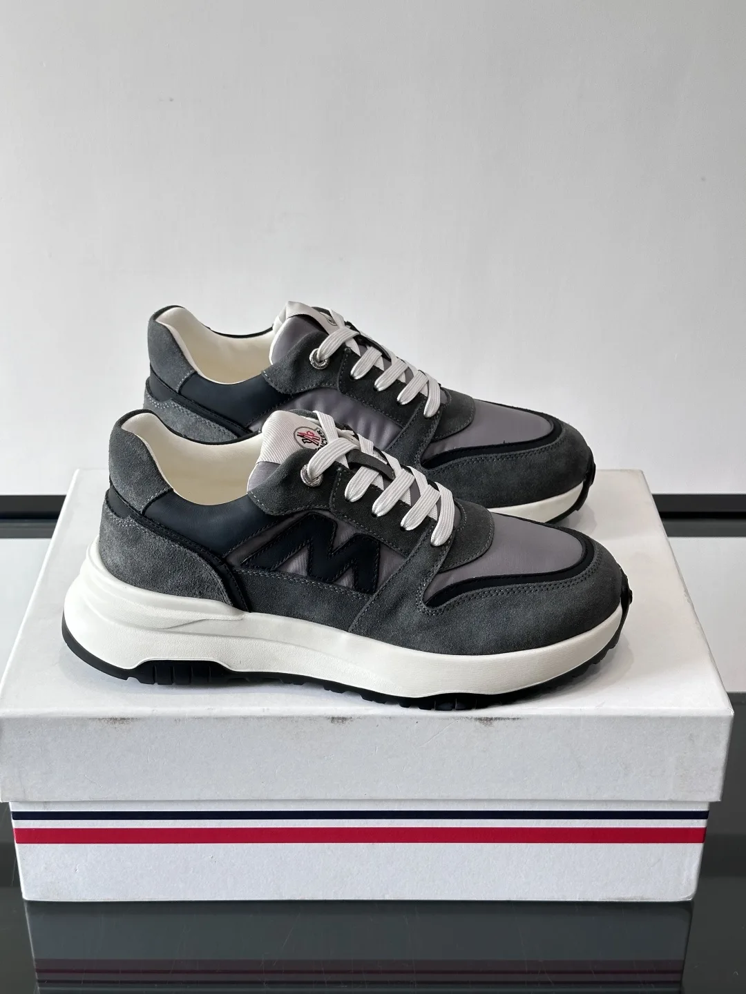 Moncler Sneakers Classic 5718