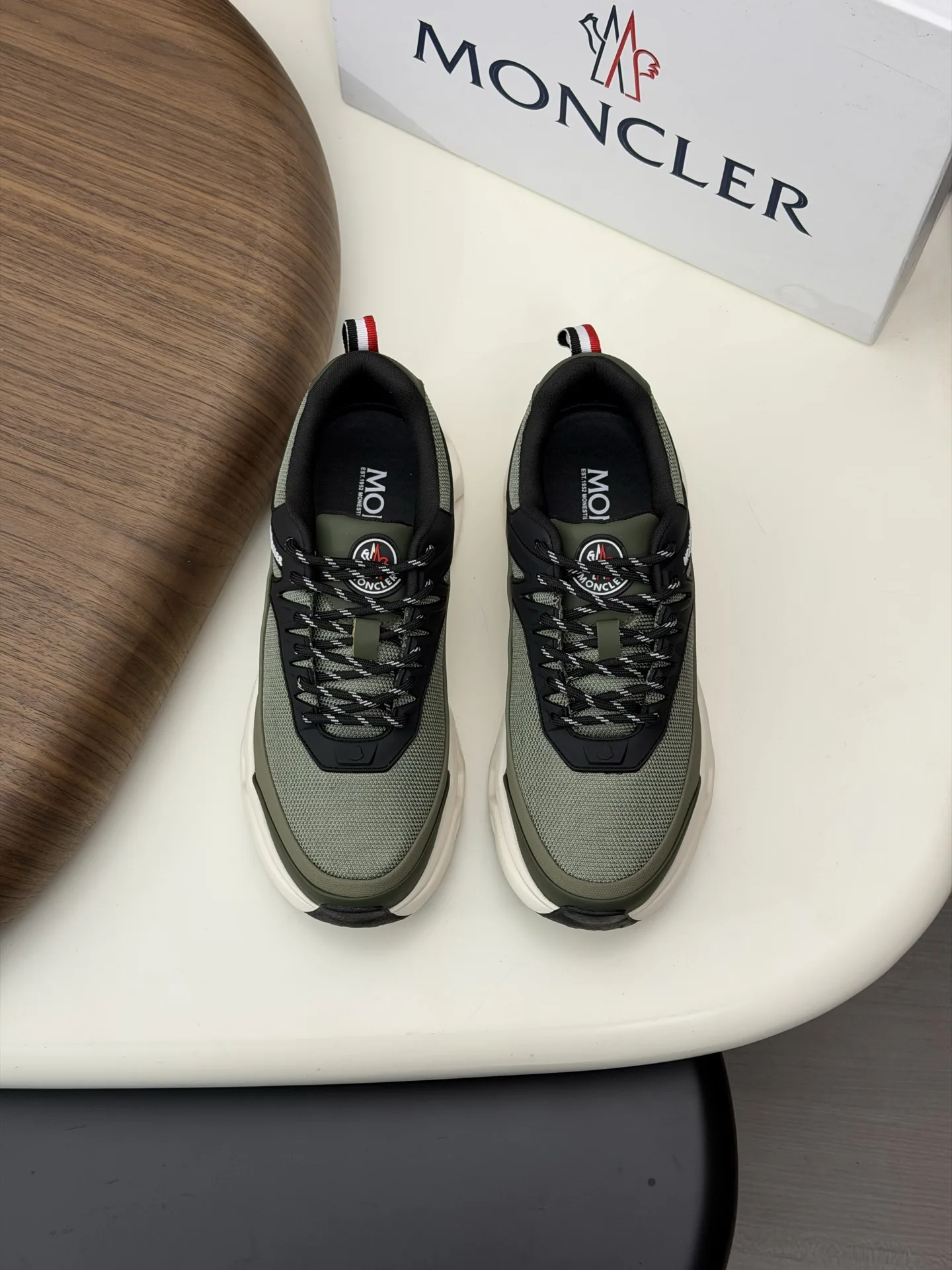 Moncler Sneakers ComfortFit 5720