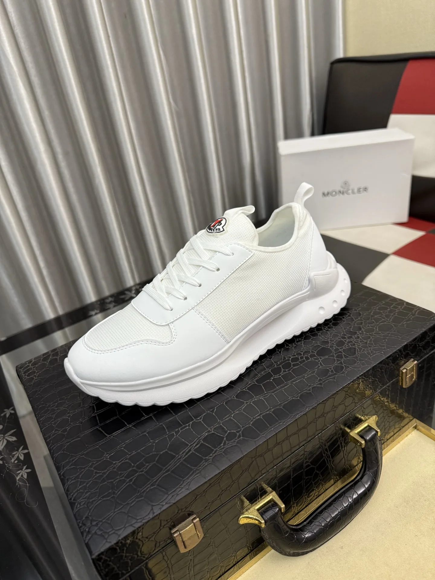 Bright Moncler Sneakers 5700