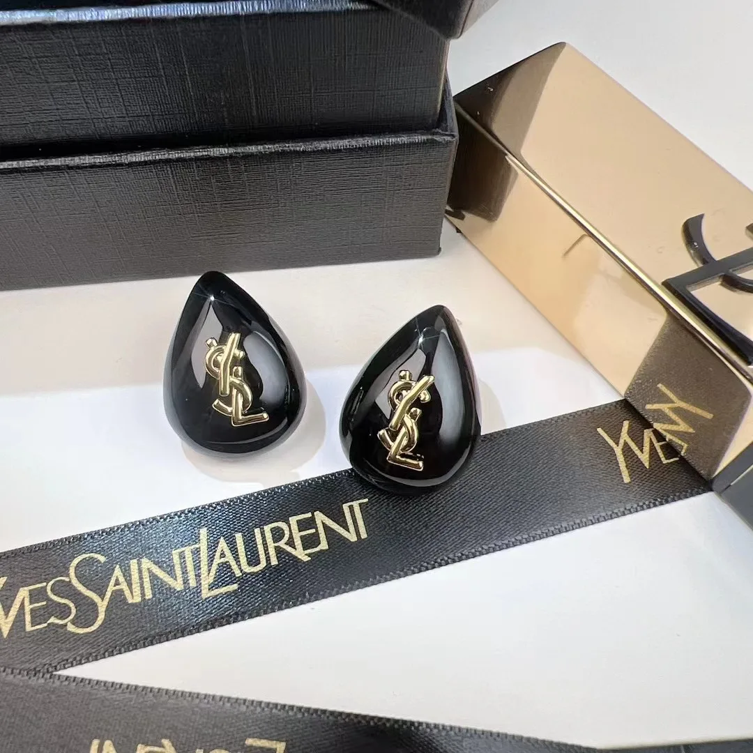 Fashionable Saint Laurent Earrings 4581