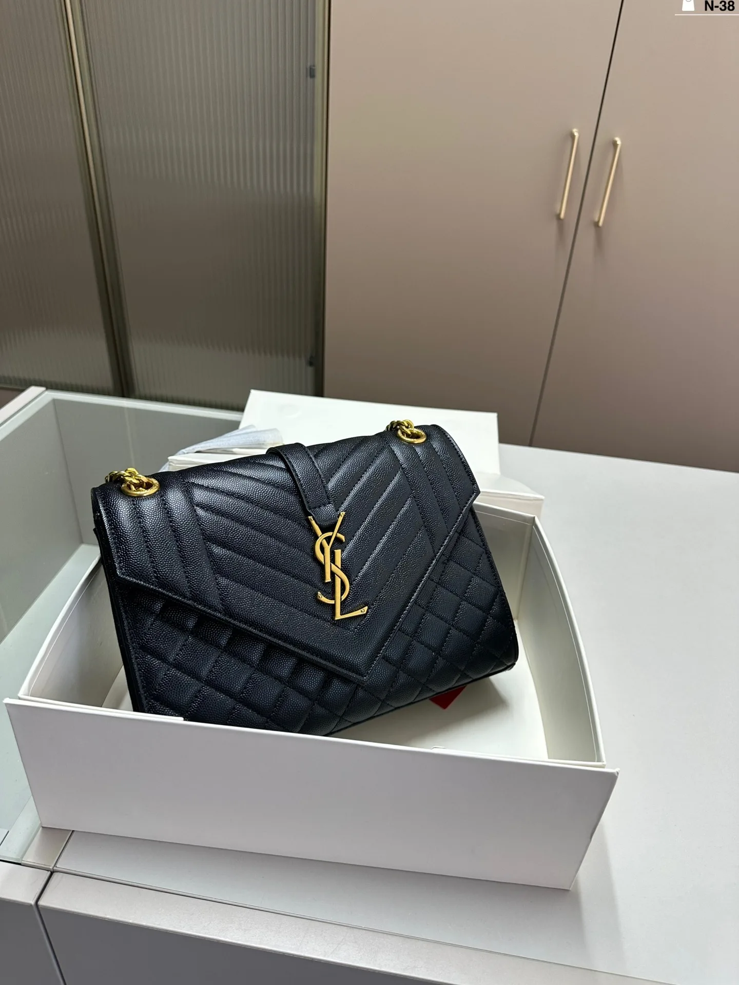 Trendy Saint Laurent Envelope 4598