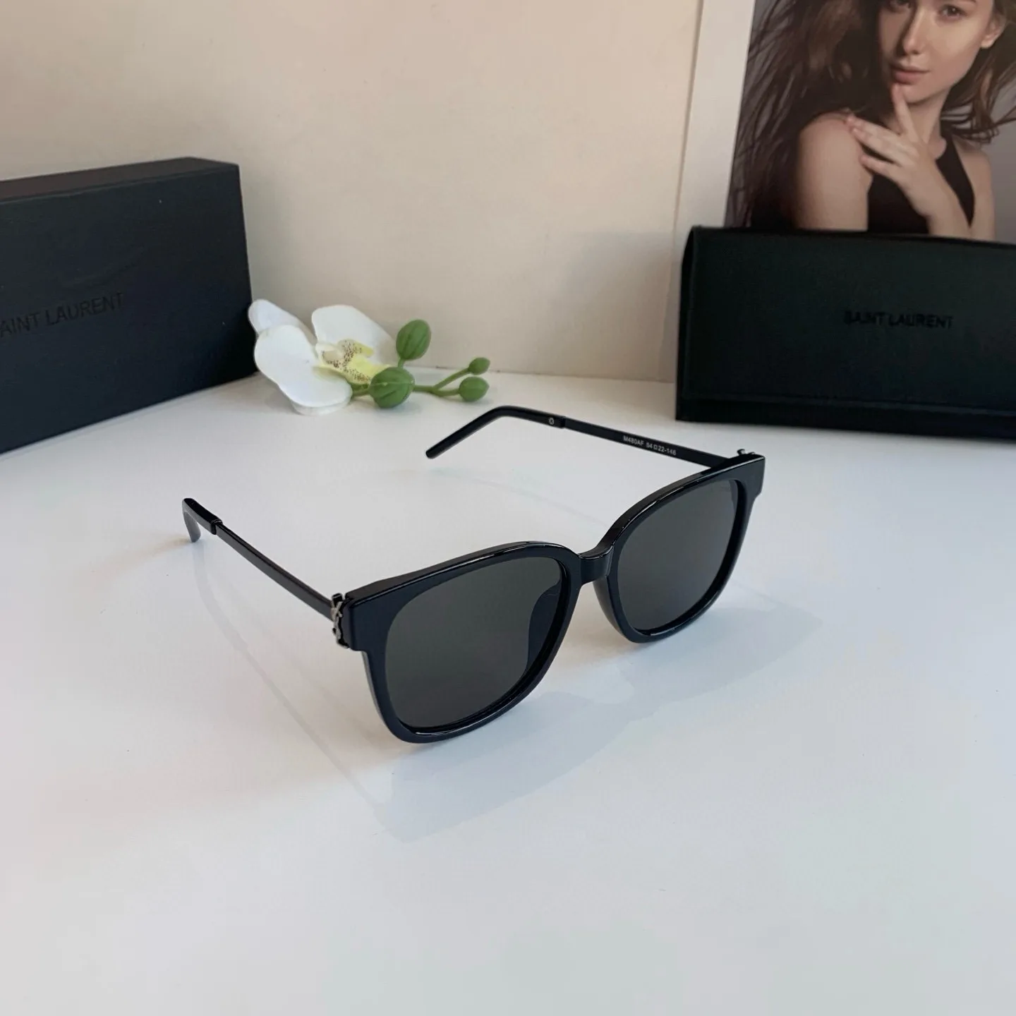 Timeless Saint Laurent Glasses 4601