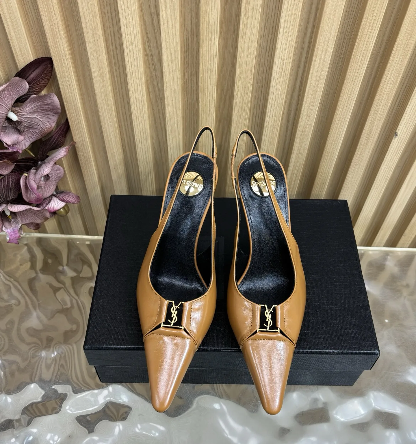 Compact Saint Laurent High Heel 4603