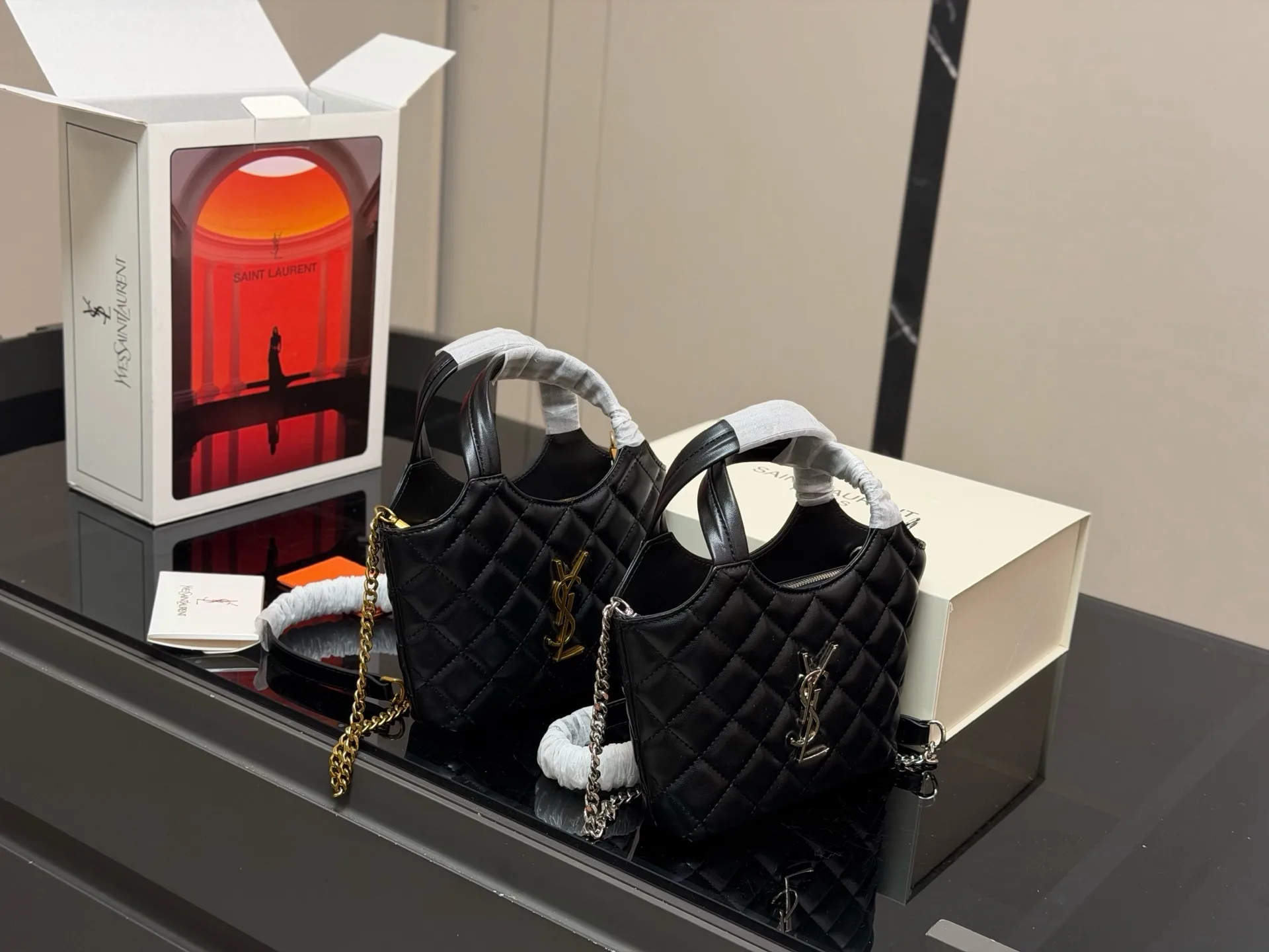 Saint Laurent Shopping Bags TravelReady 4629