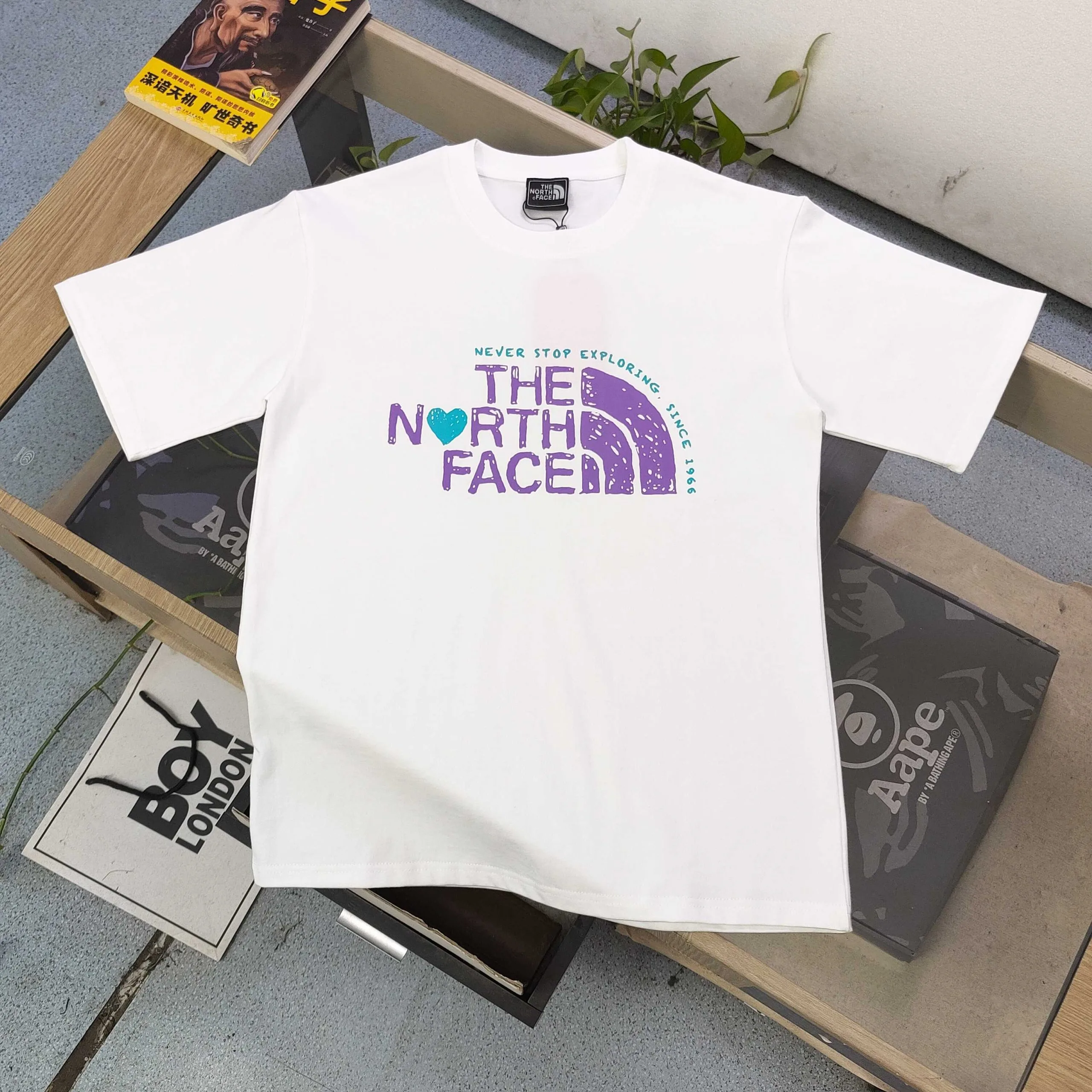 The North Face Short Sleeves Practical 7560