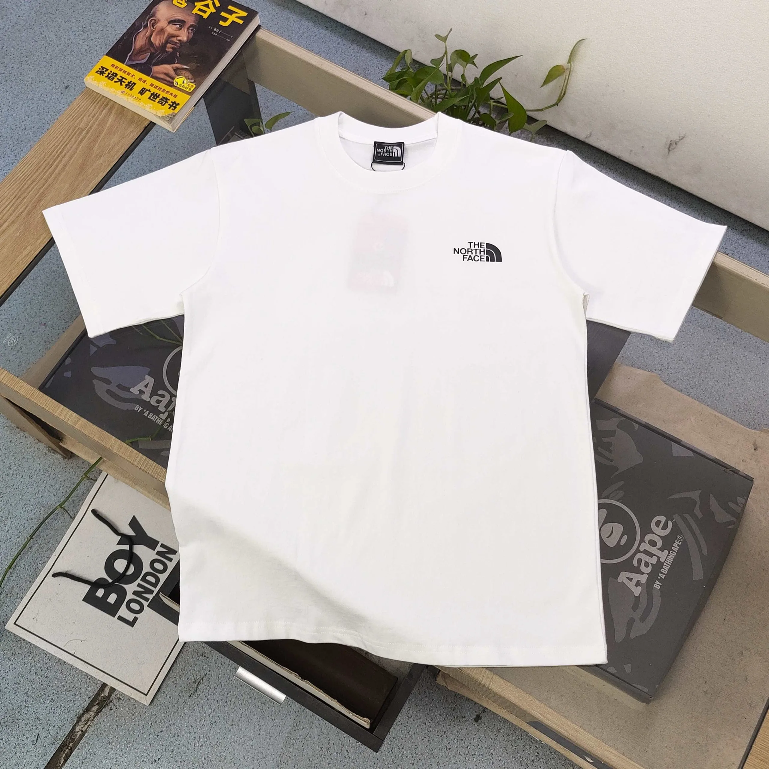 The North Face Short Sleeves DailyWear 7563