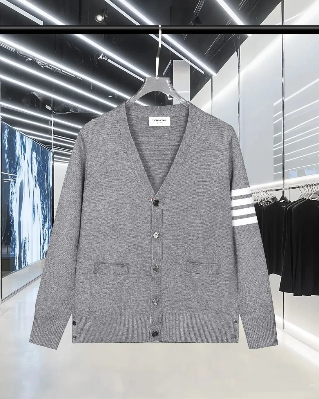 EasyCare Thom Browne Long Sleeves 6995