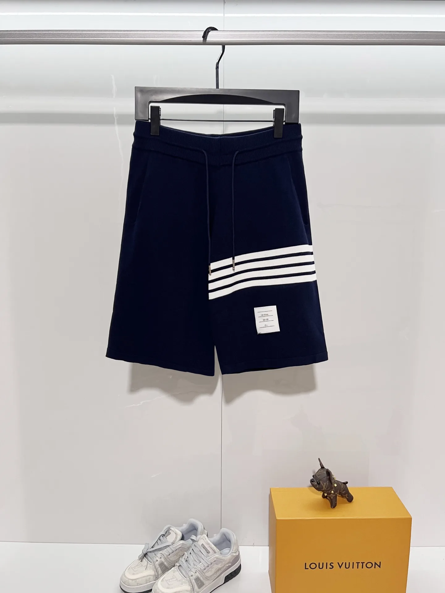 Thom Browne Shorts ModernLook 7017
