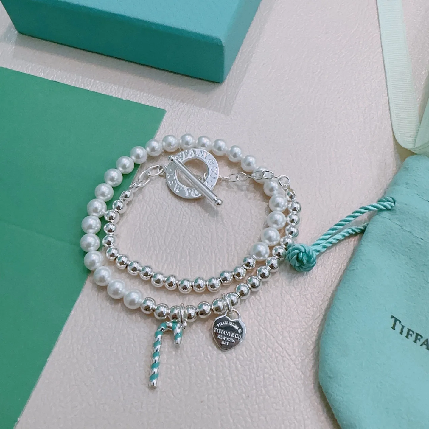 WrinkleFree Tiffany Bracelet 5376