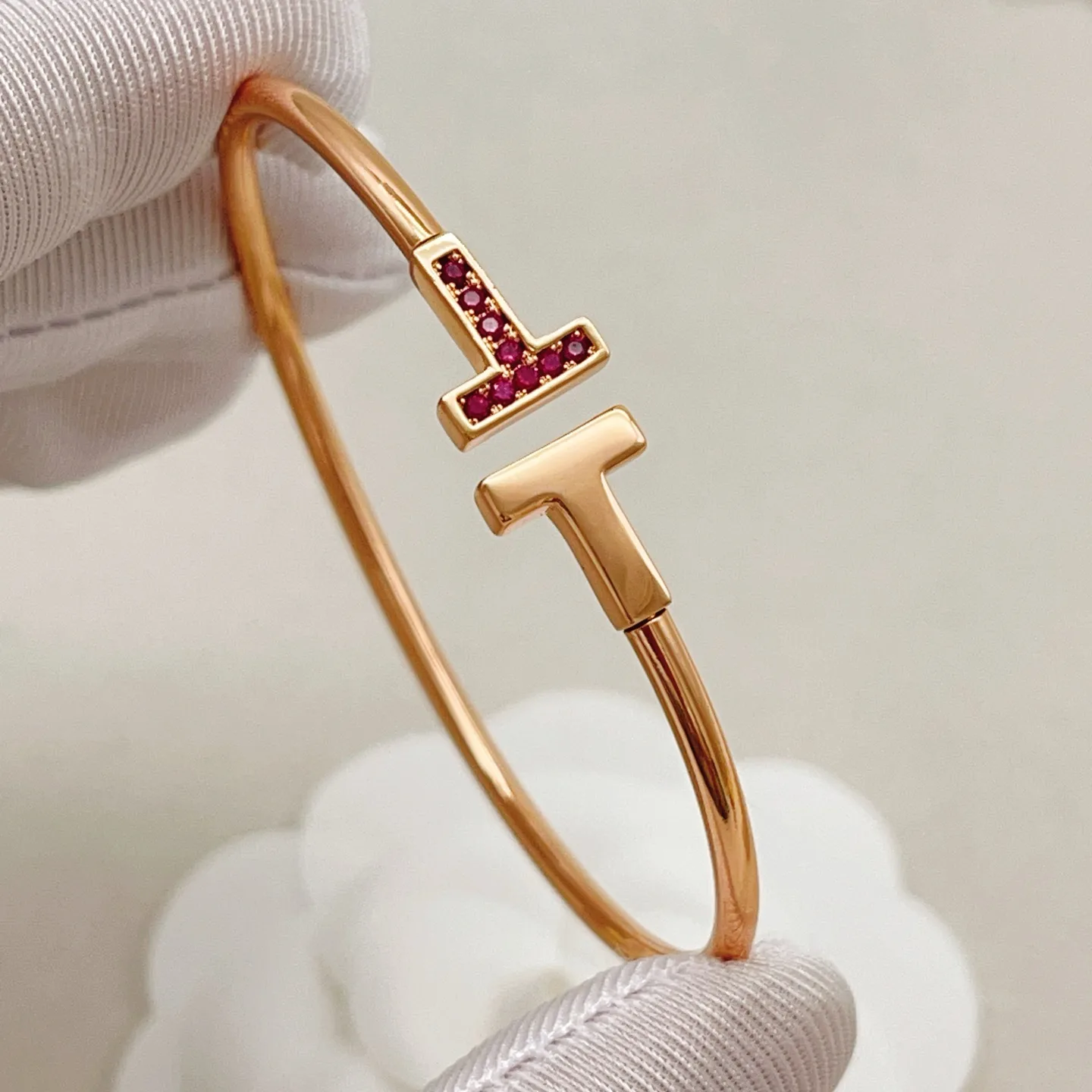 Stretchable Tiffany Bracelet 5383