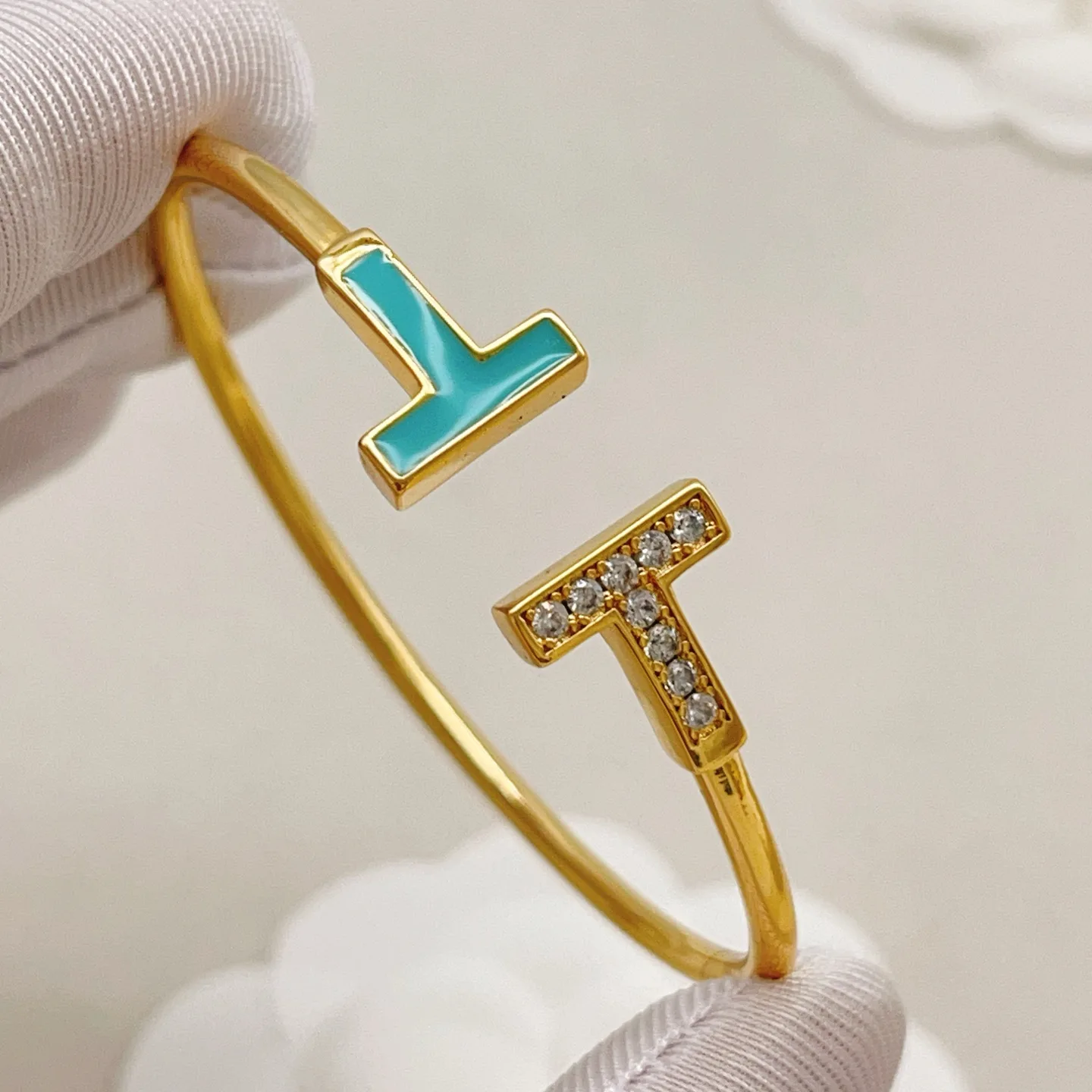 Tiffany Bracelet QuickDry 5385