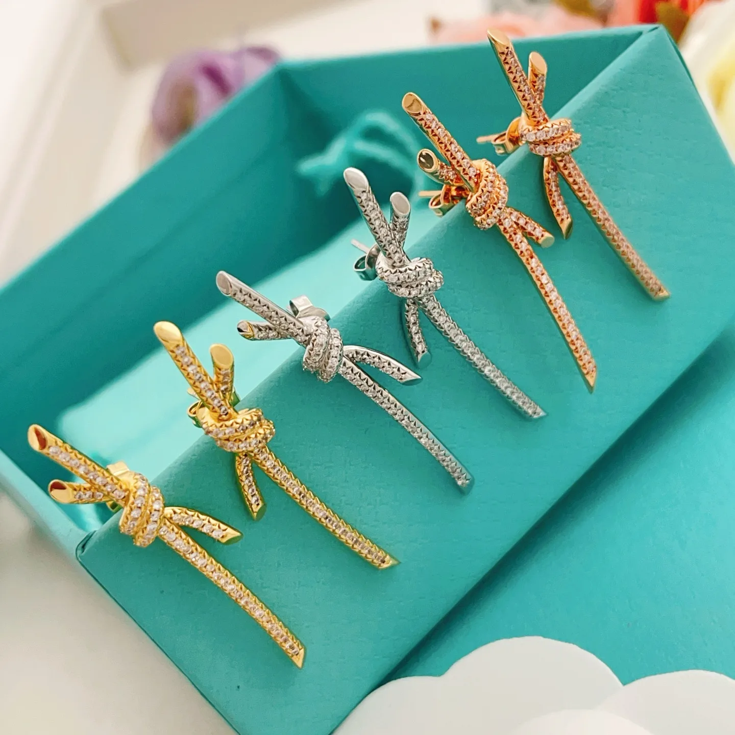 Tiffany Earrings Breathable 5444