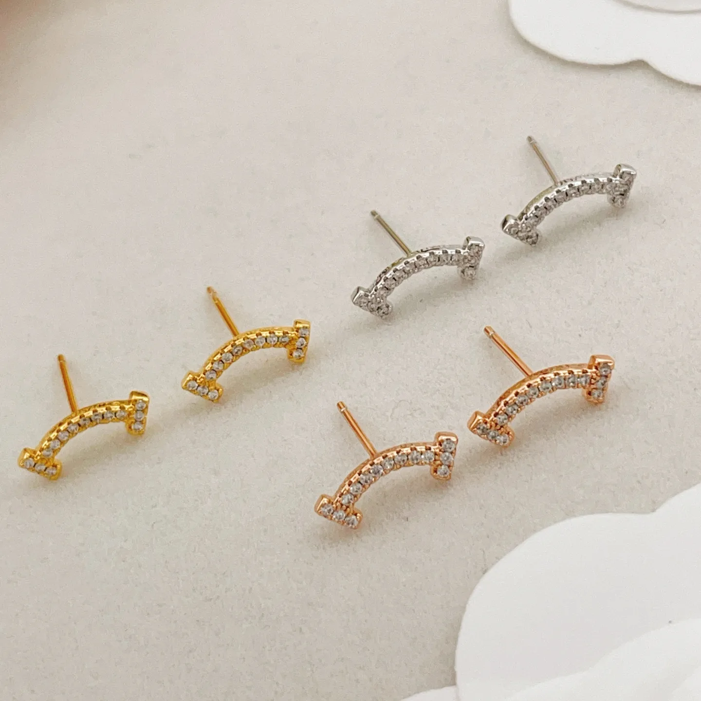 Tiffany Earrings Breathable 5416