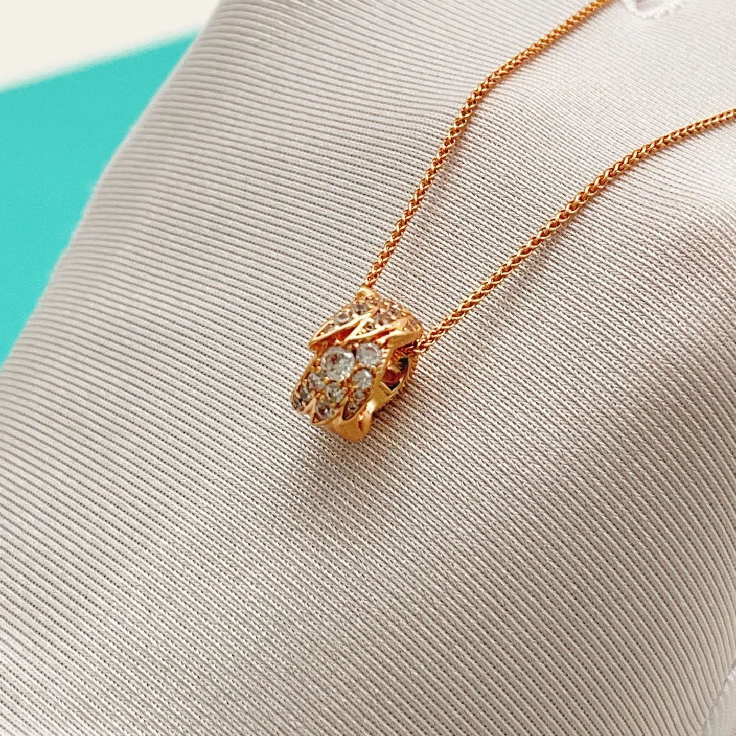 Tiffany Necklace Lightweight 5490