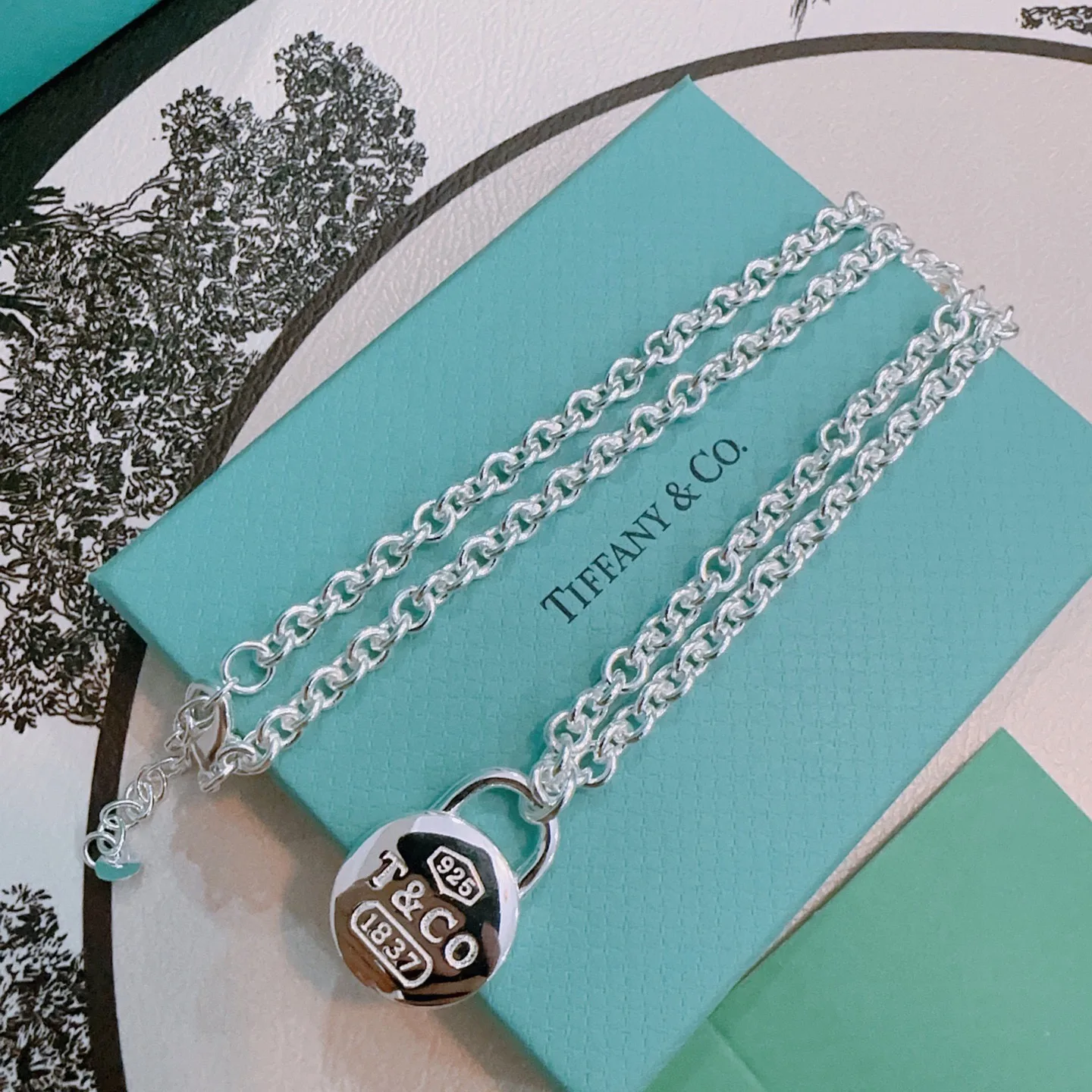 Packable Tiffany Necklace 5462