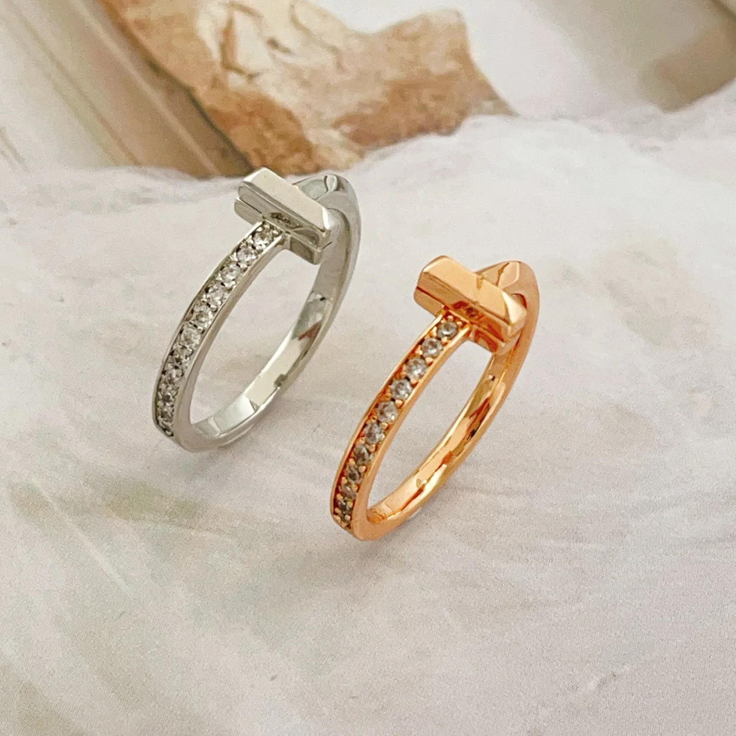 Snug Tiffany Ring 5523