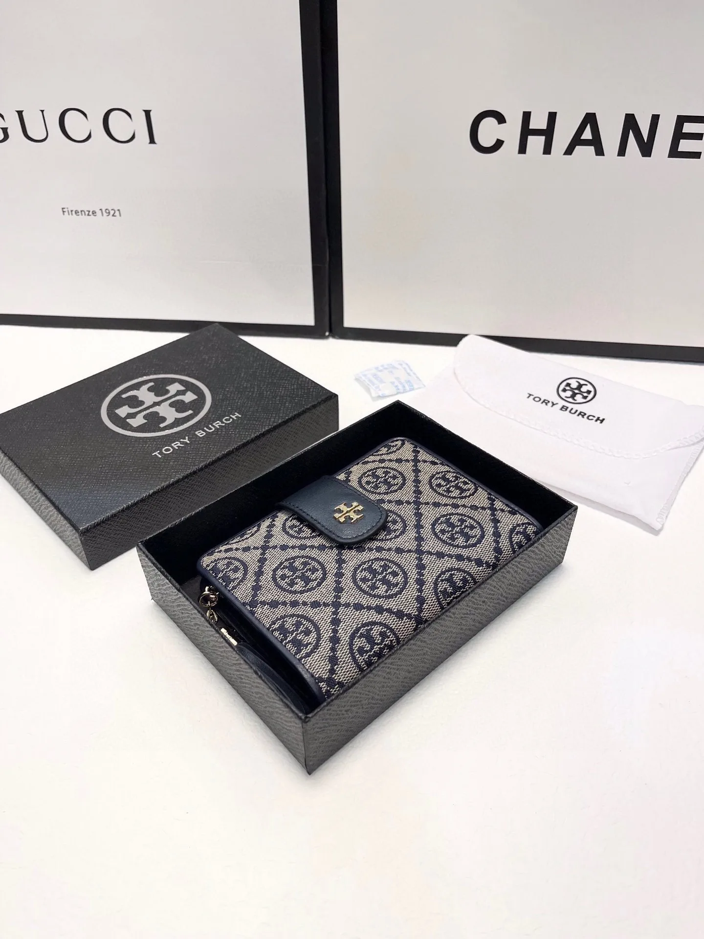 Upgraded Torribitch Wallet 7749