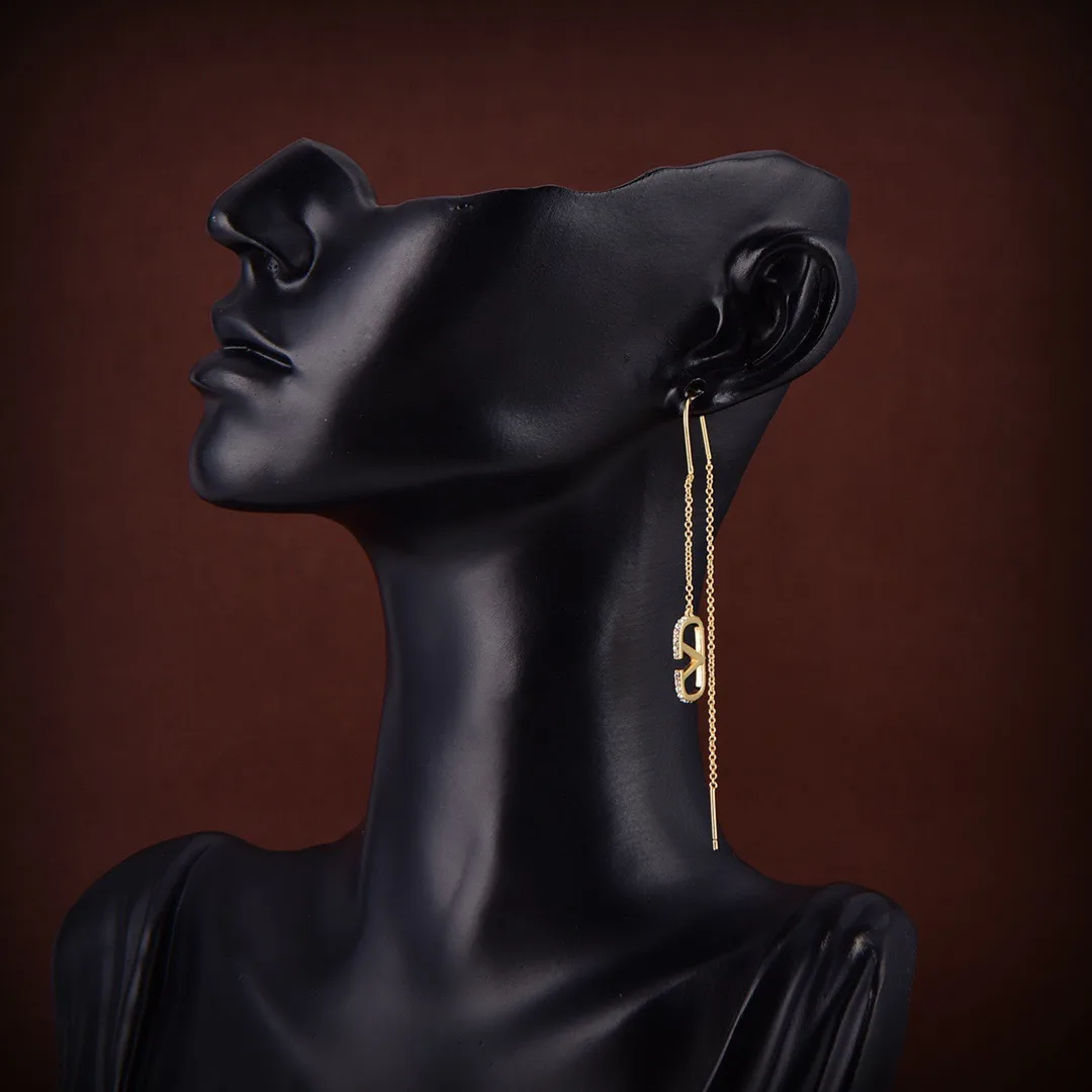Valentino Earrings SmoothTexture 6170