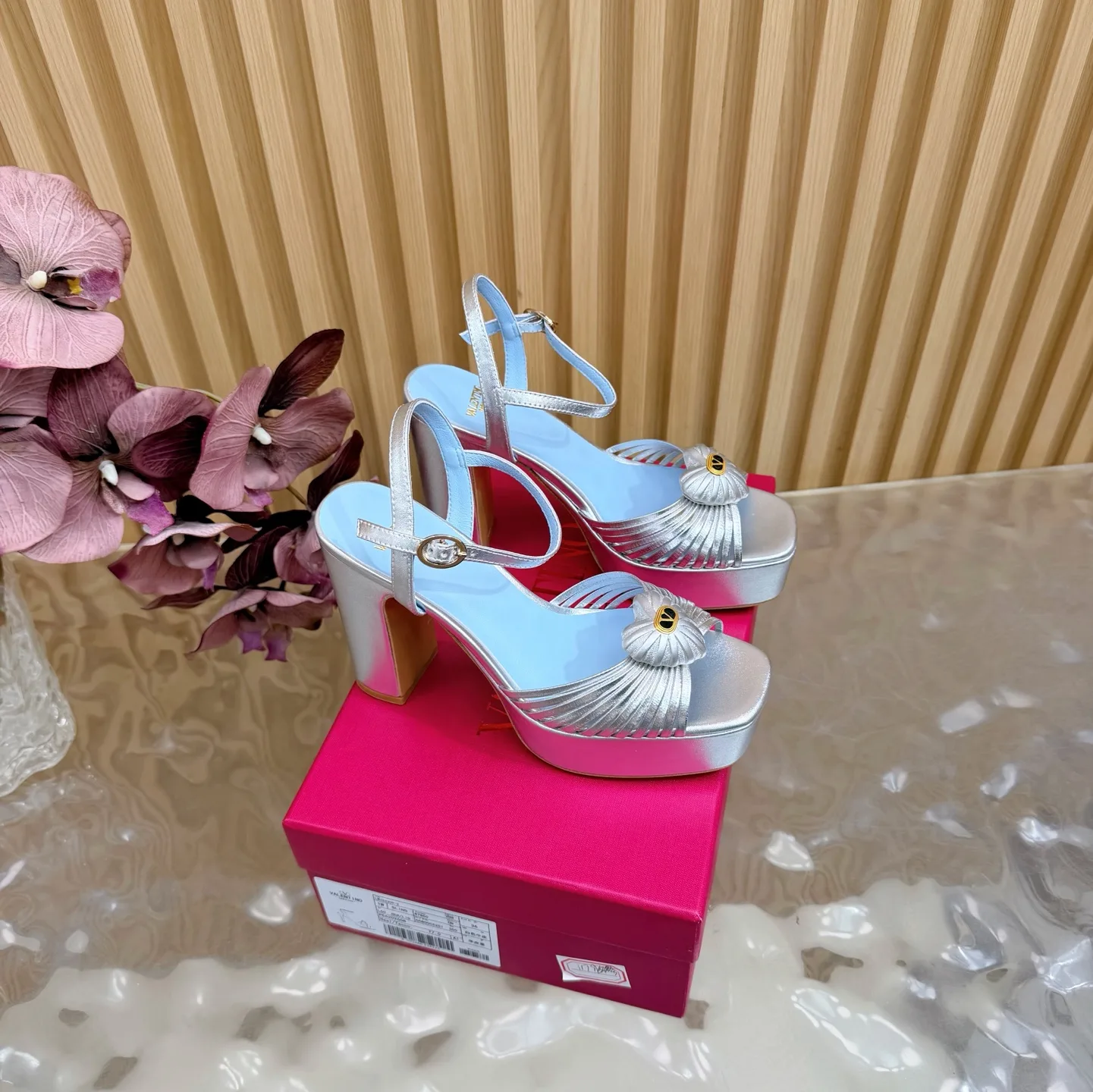 Stretchable Valentino Sandals 6229