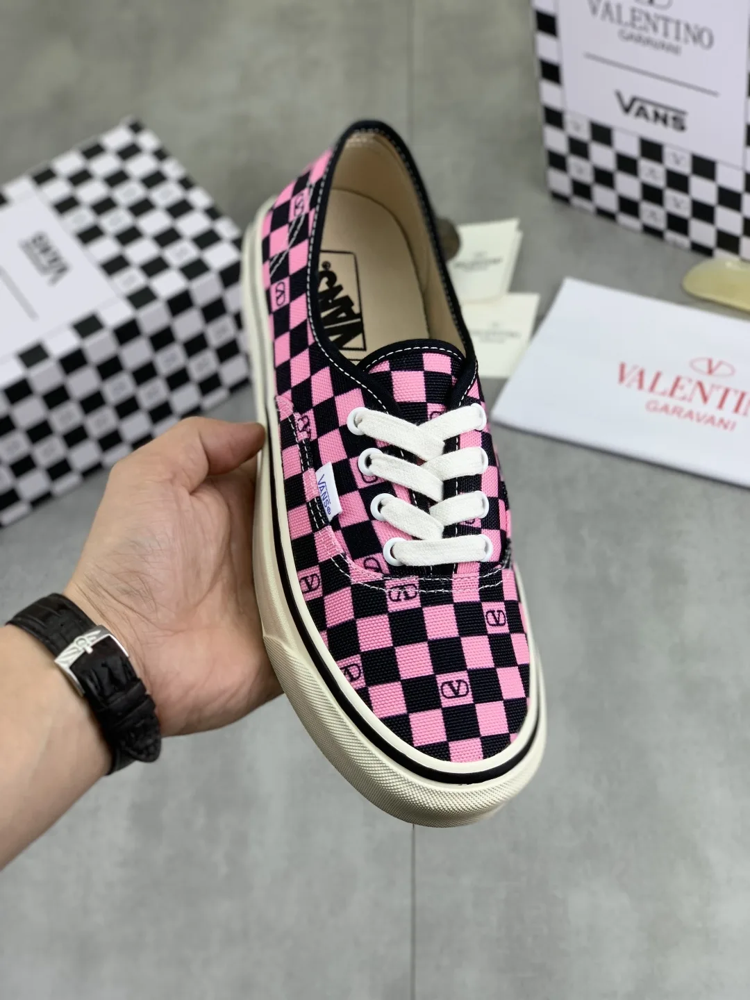 Valentino Sneakers Durable 6243