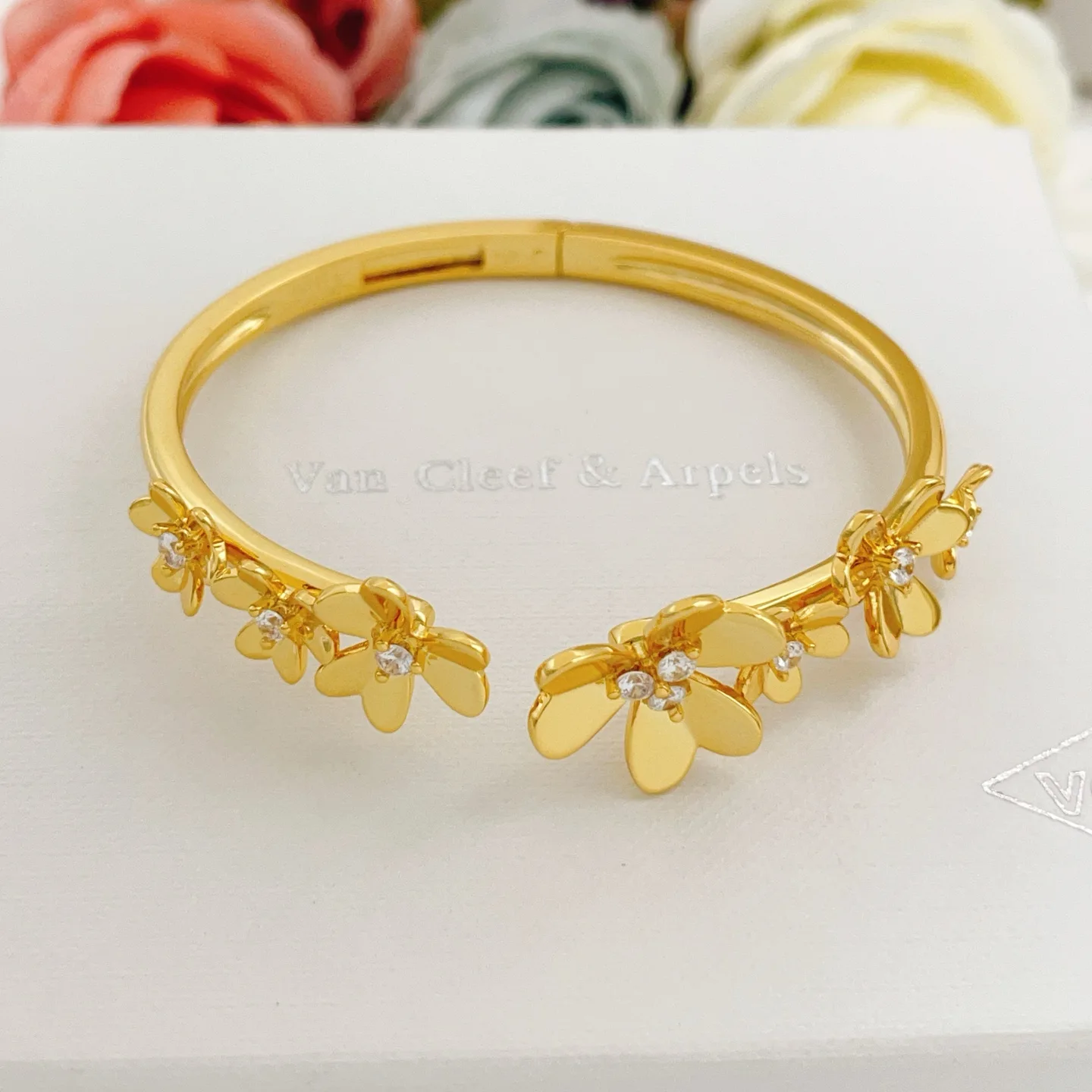 Van Cleef & Arpels Bracelet UrbanStyle 6701