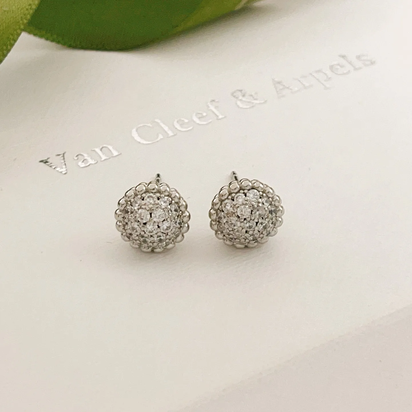 SmartChoice Van Cleef & Arpels Earrings 6715