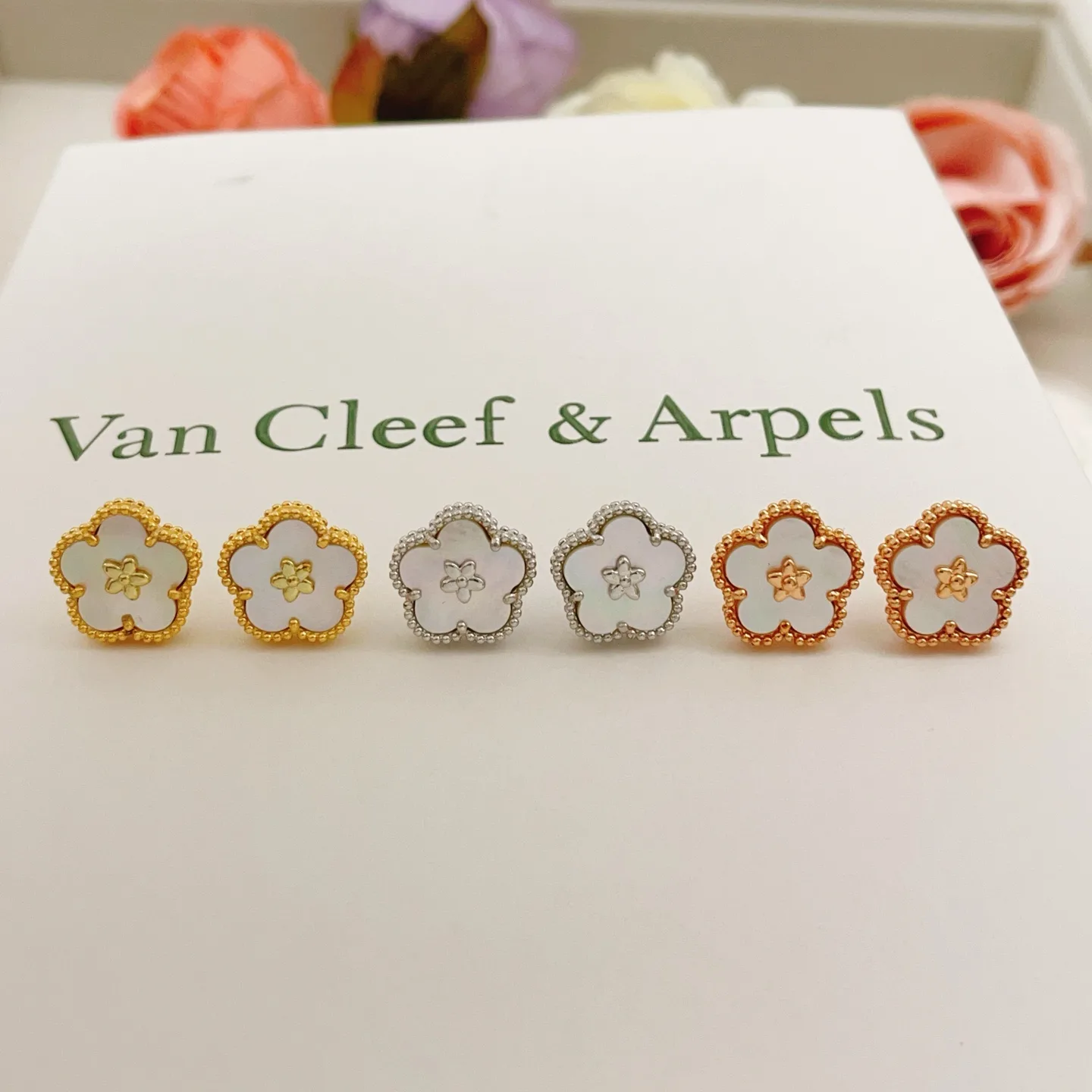 AllSeason Van Cleef & Arpels Earrings 6714