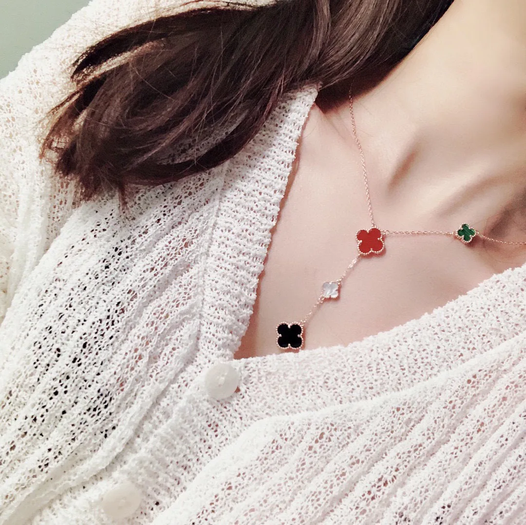 Van Cleef & Arpels Necklace FreshLook 6737