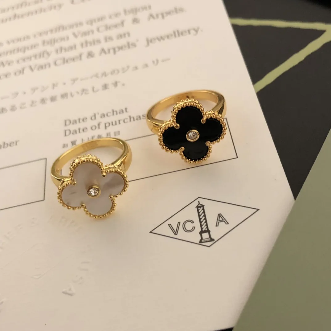Van Cleef & Arpels Ring Practical 6752