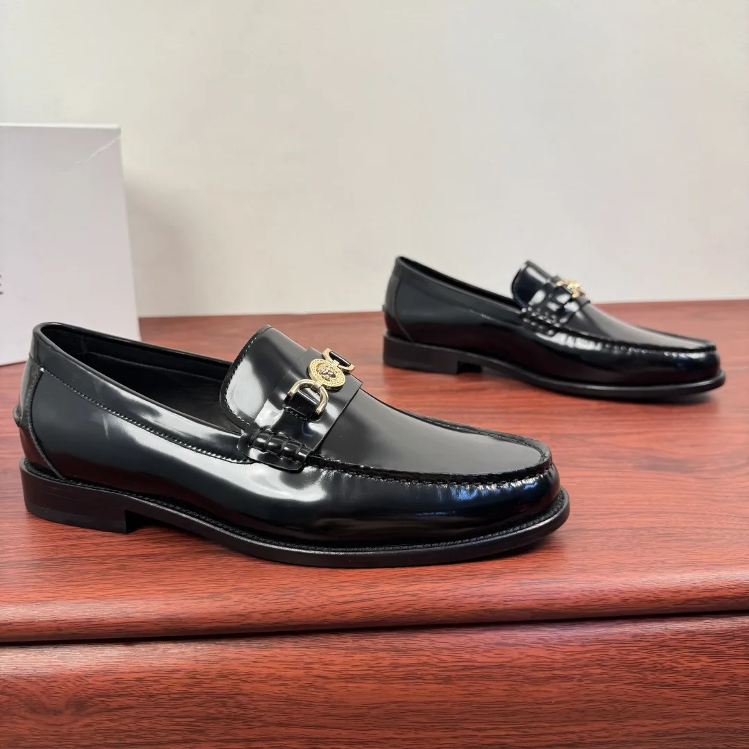 SportInspired Versace Formal Wear 5305