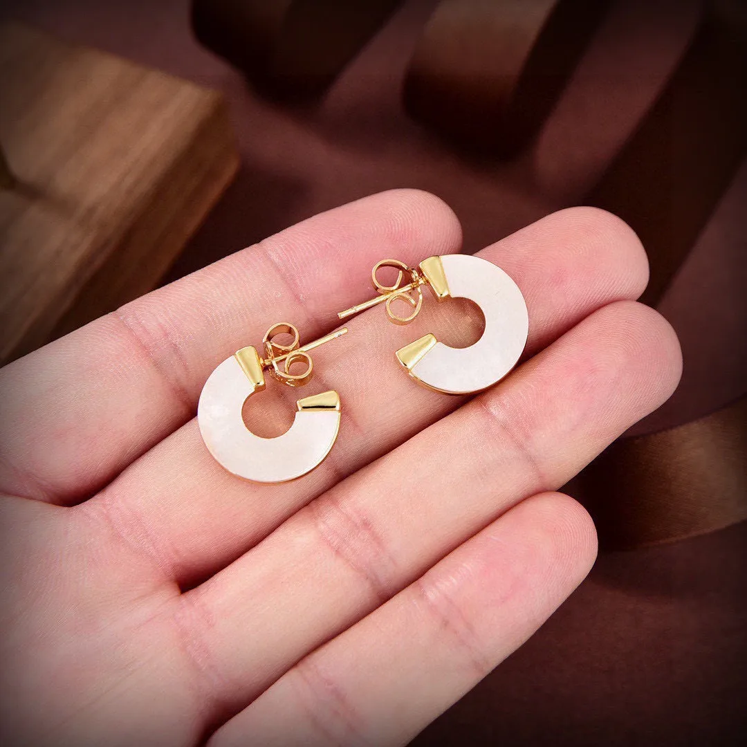 EyeCatching Vivienne Westwood Earrings 7363
