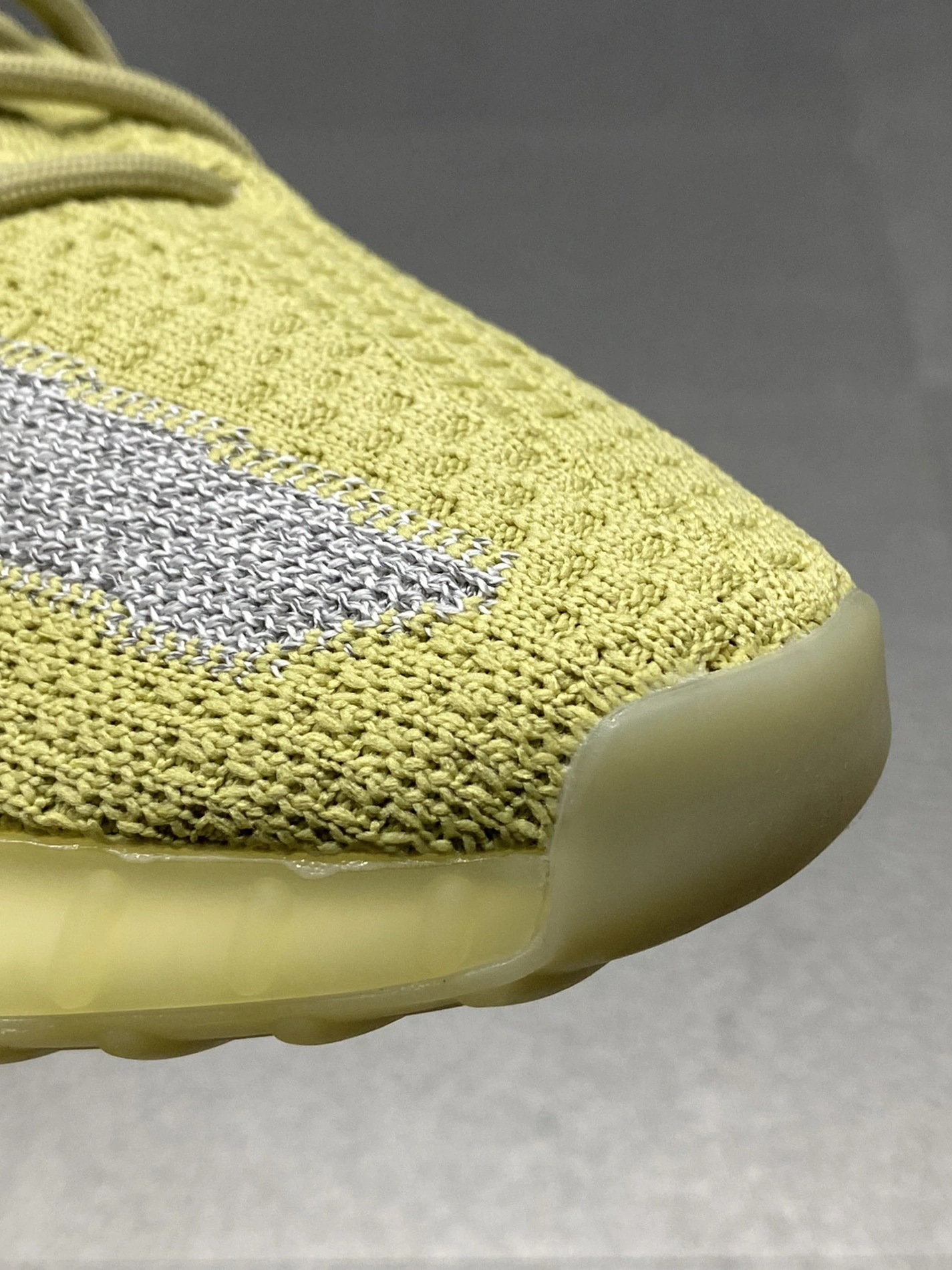 Adidas Yeezy Shoes For Men DailyWear 8337