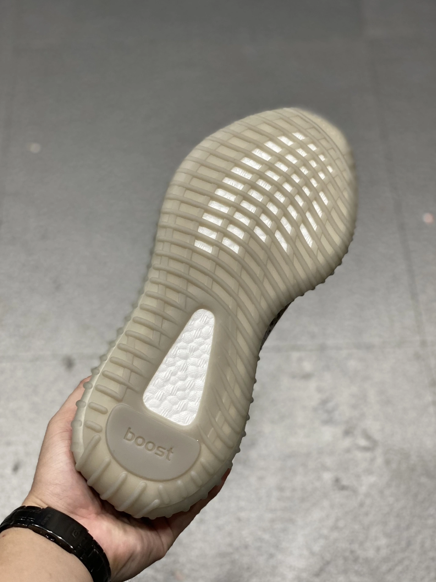 Adidas Yeezy Shoes For Men EyeCatching 1796