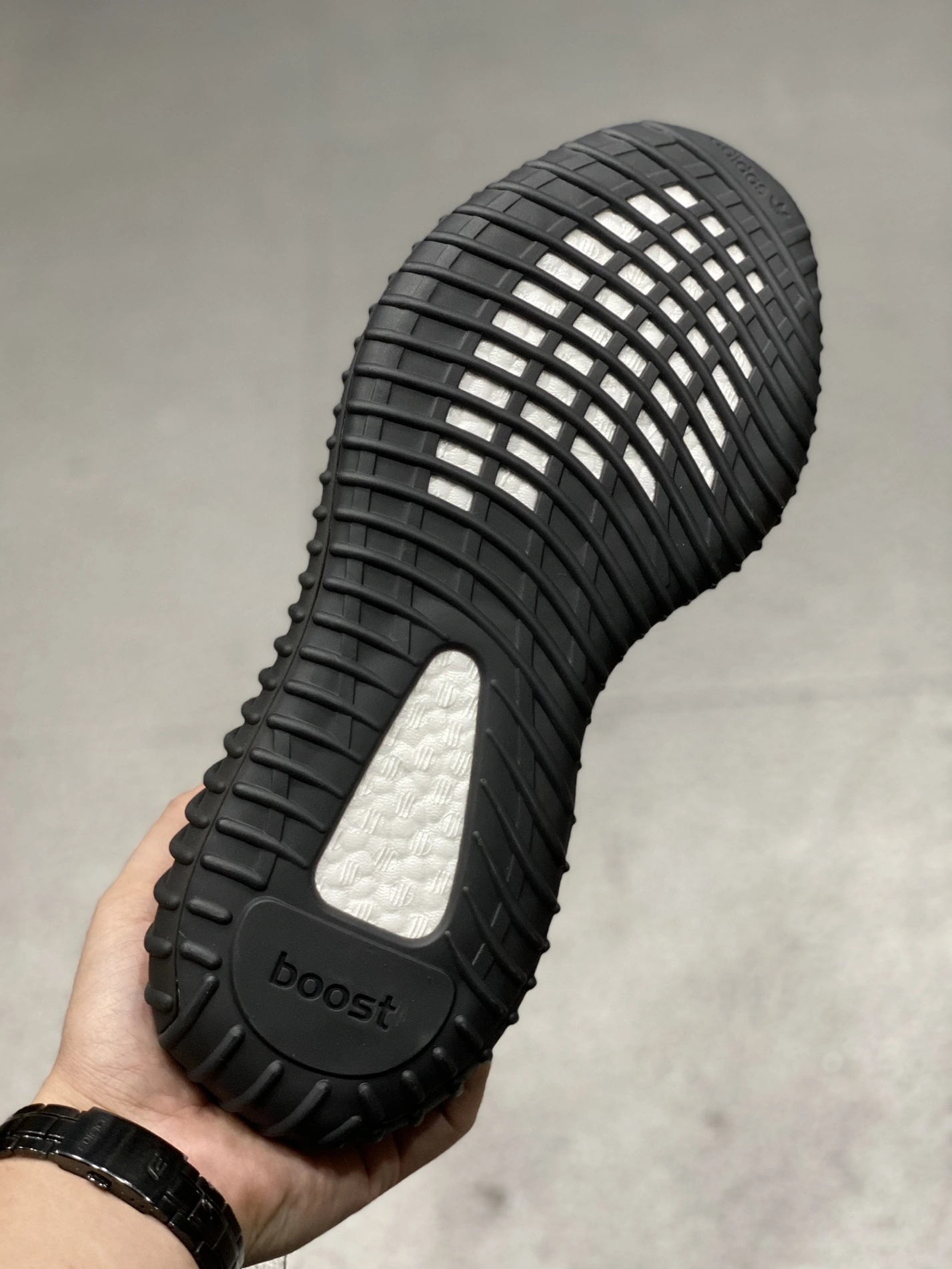 Adidas Yeezy Shoes For Men Fashionable 3660