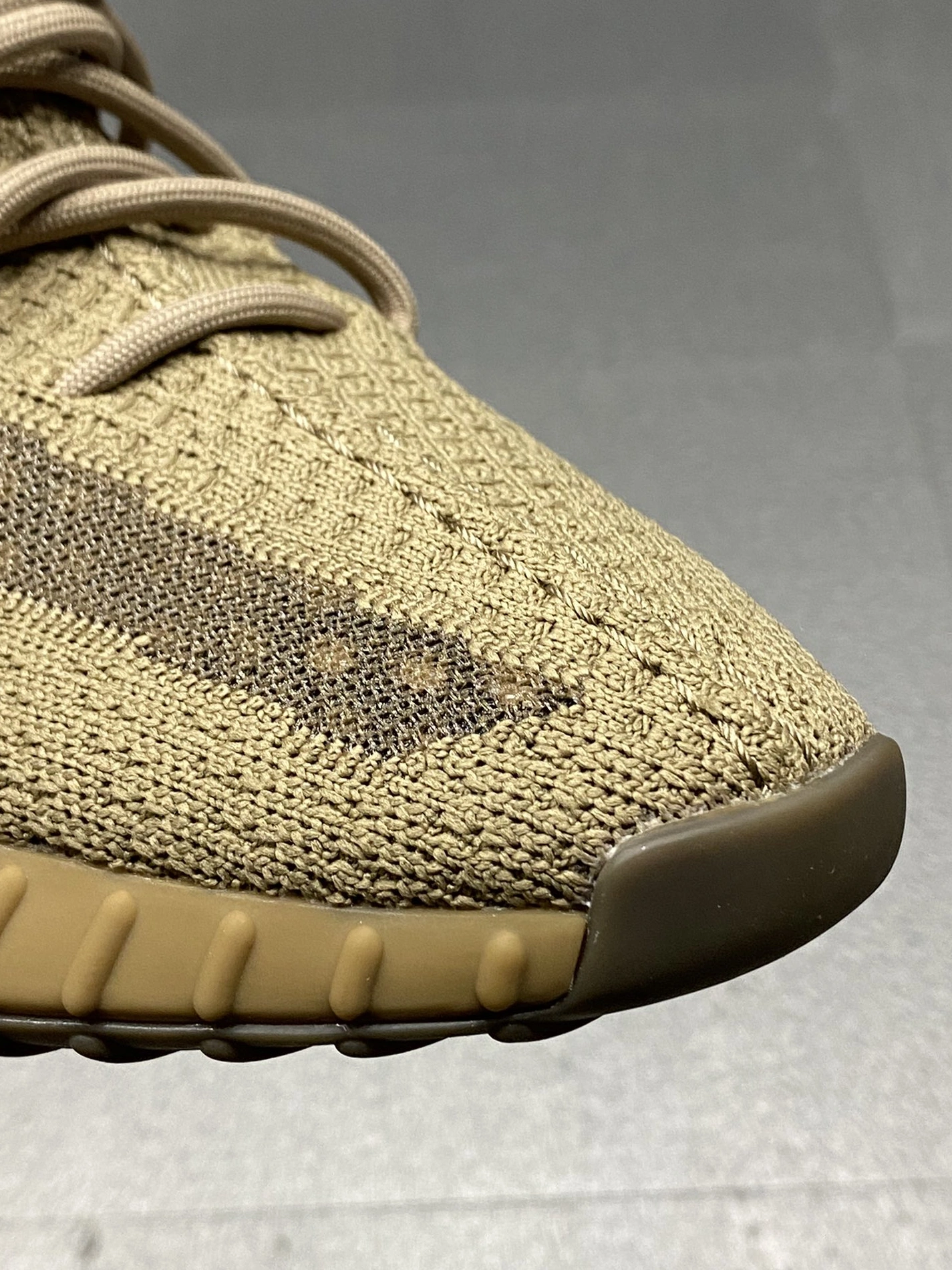 Adidas Yeezy Shoes For Men ModernLook 5993