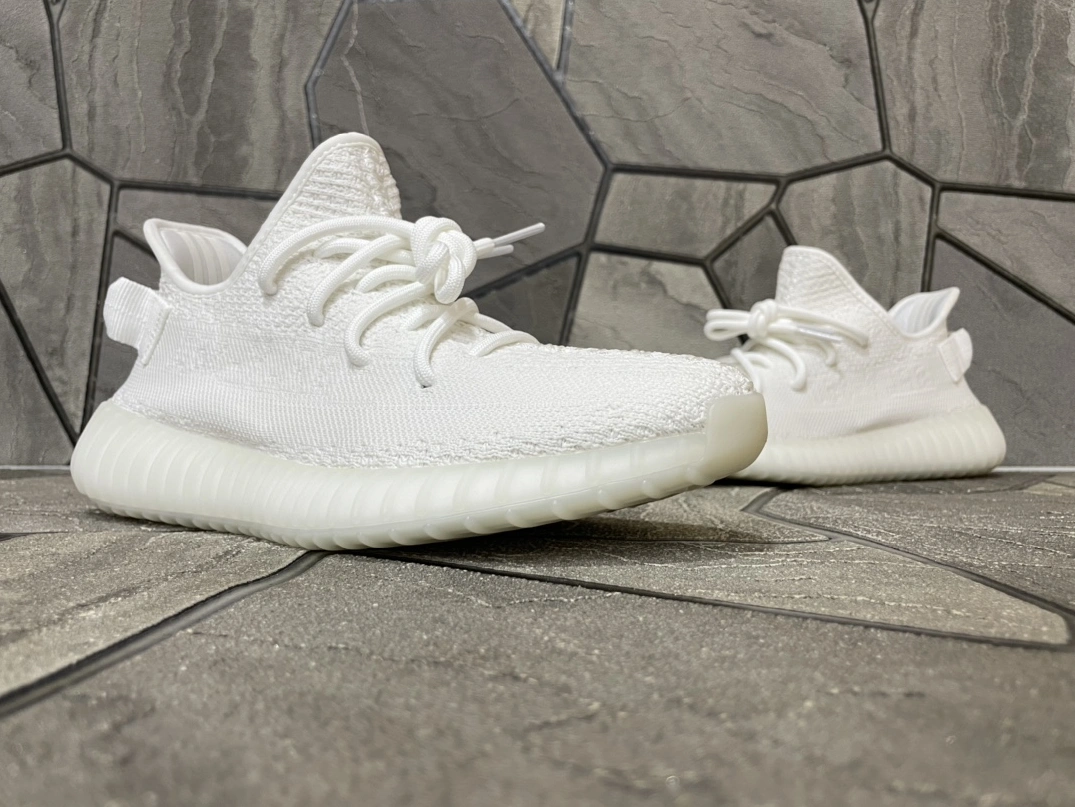 Adidas Yeezy Shoes For Men Refined 6478