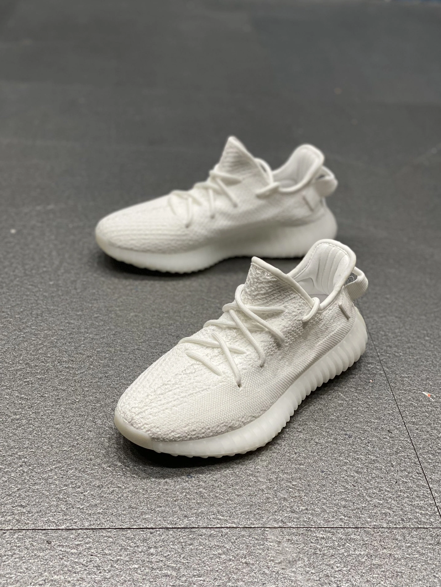 Adidas Yeezy Shoes For Men Resilient 4415