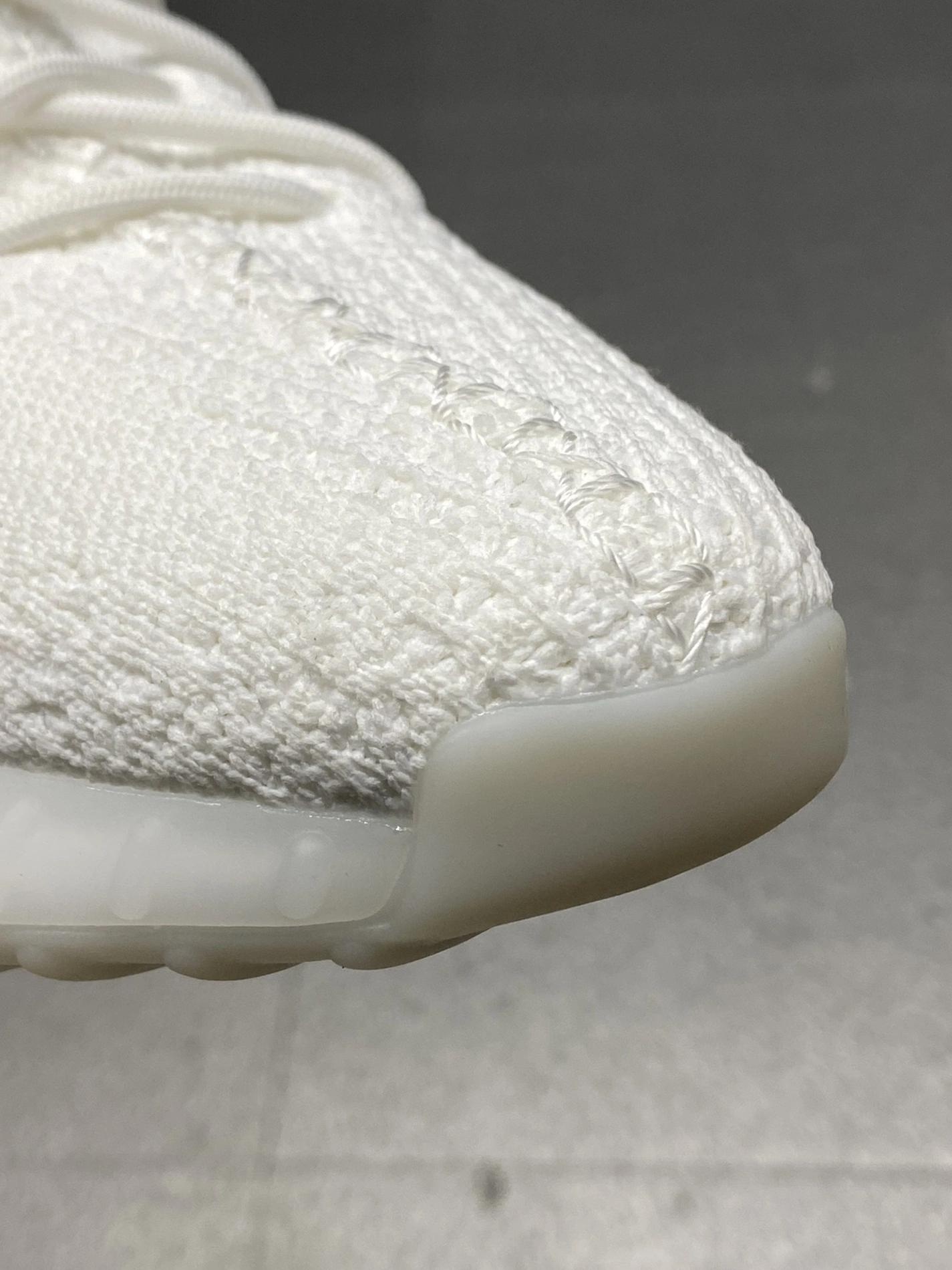 Adidas Yeezy Shoes For Men Resilient 4415