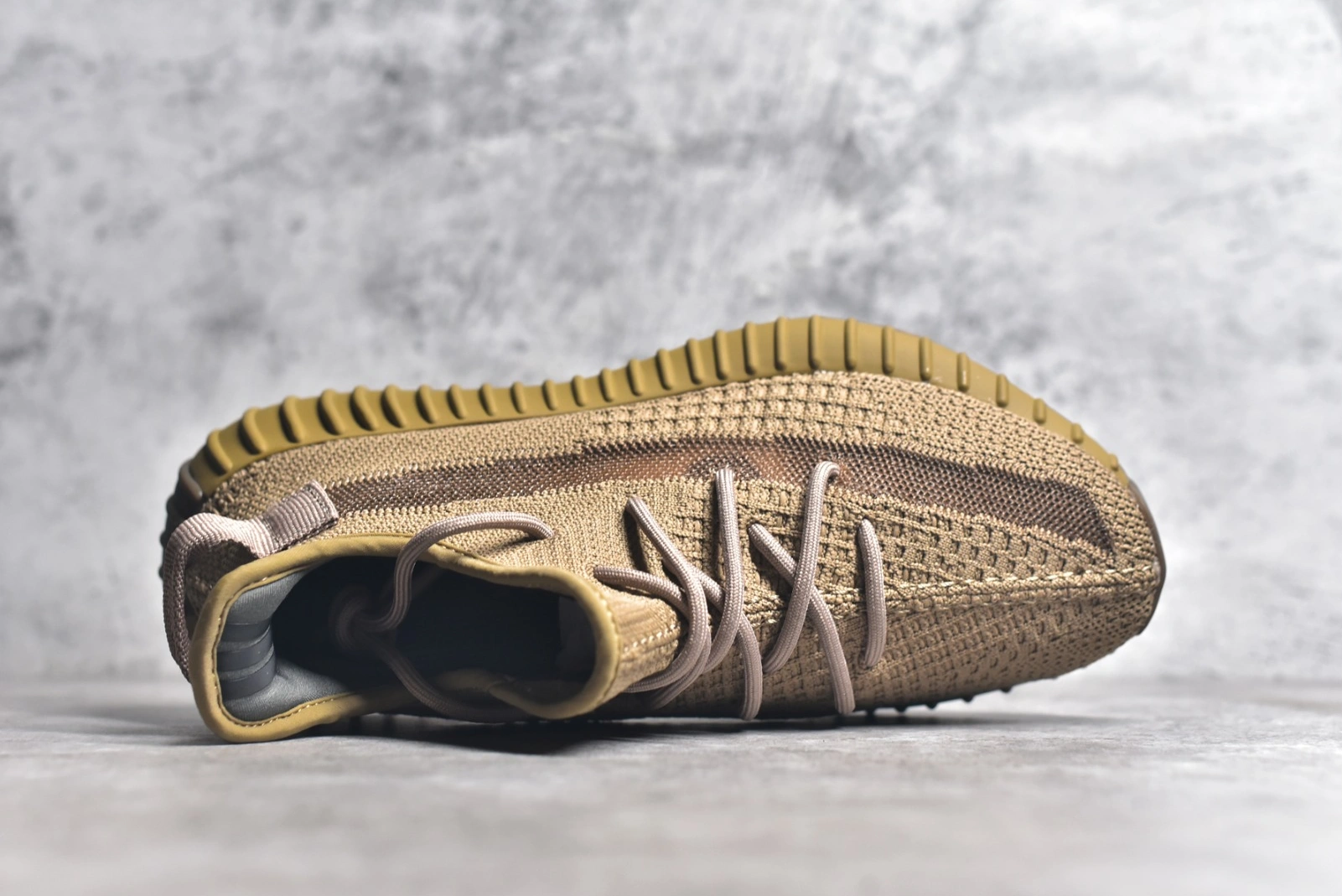Adidas Yeezy Shoes For Men Resilient 9084